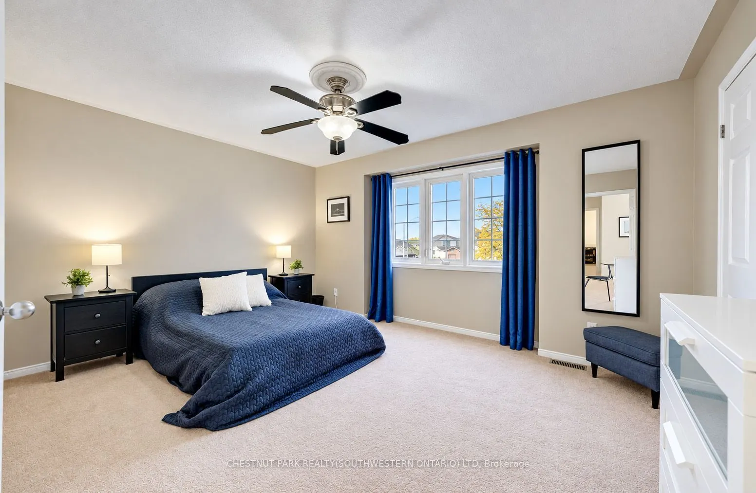 24 White Sands Court