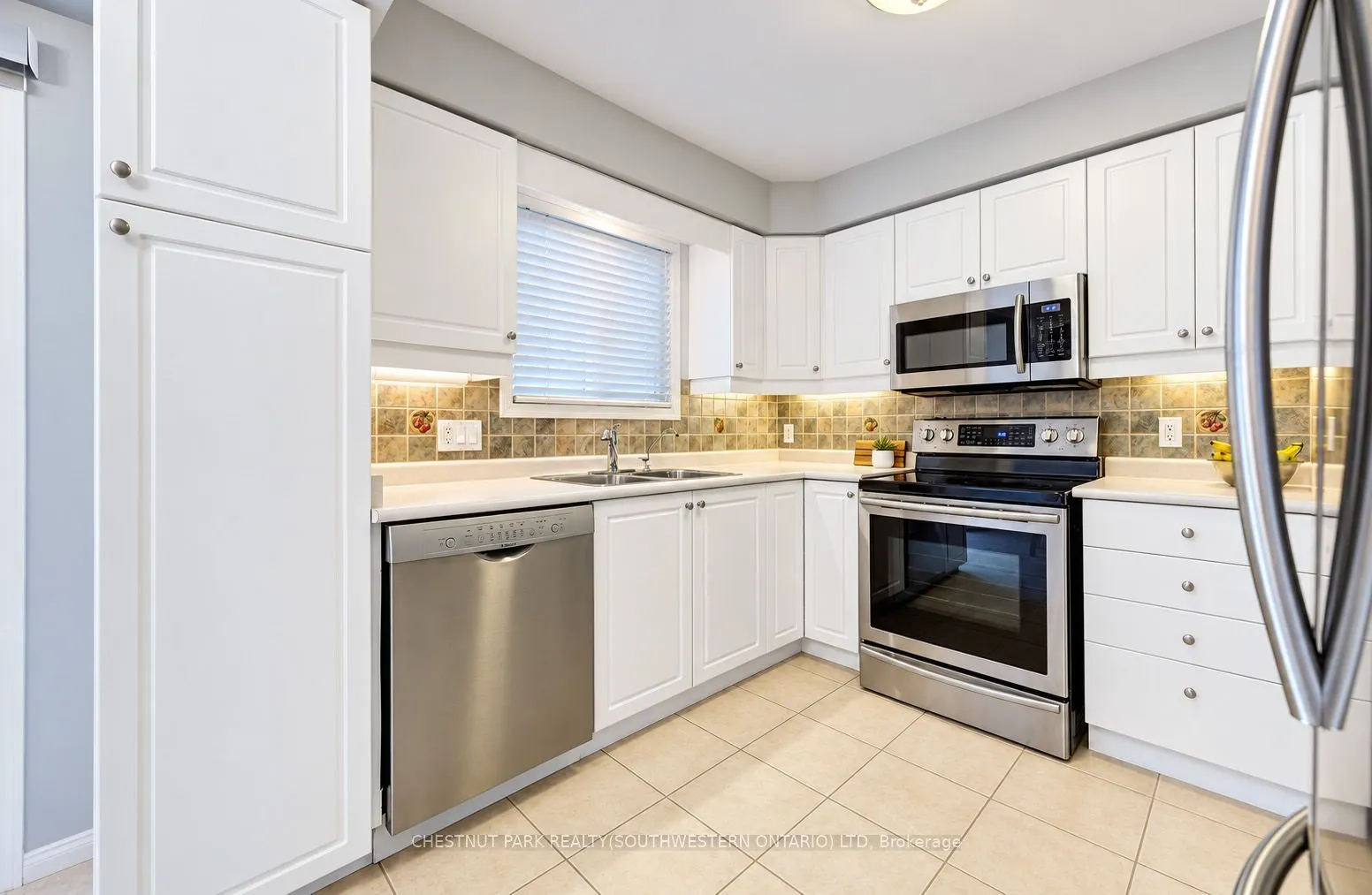 24 White Sands Court