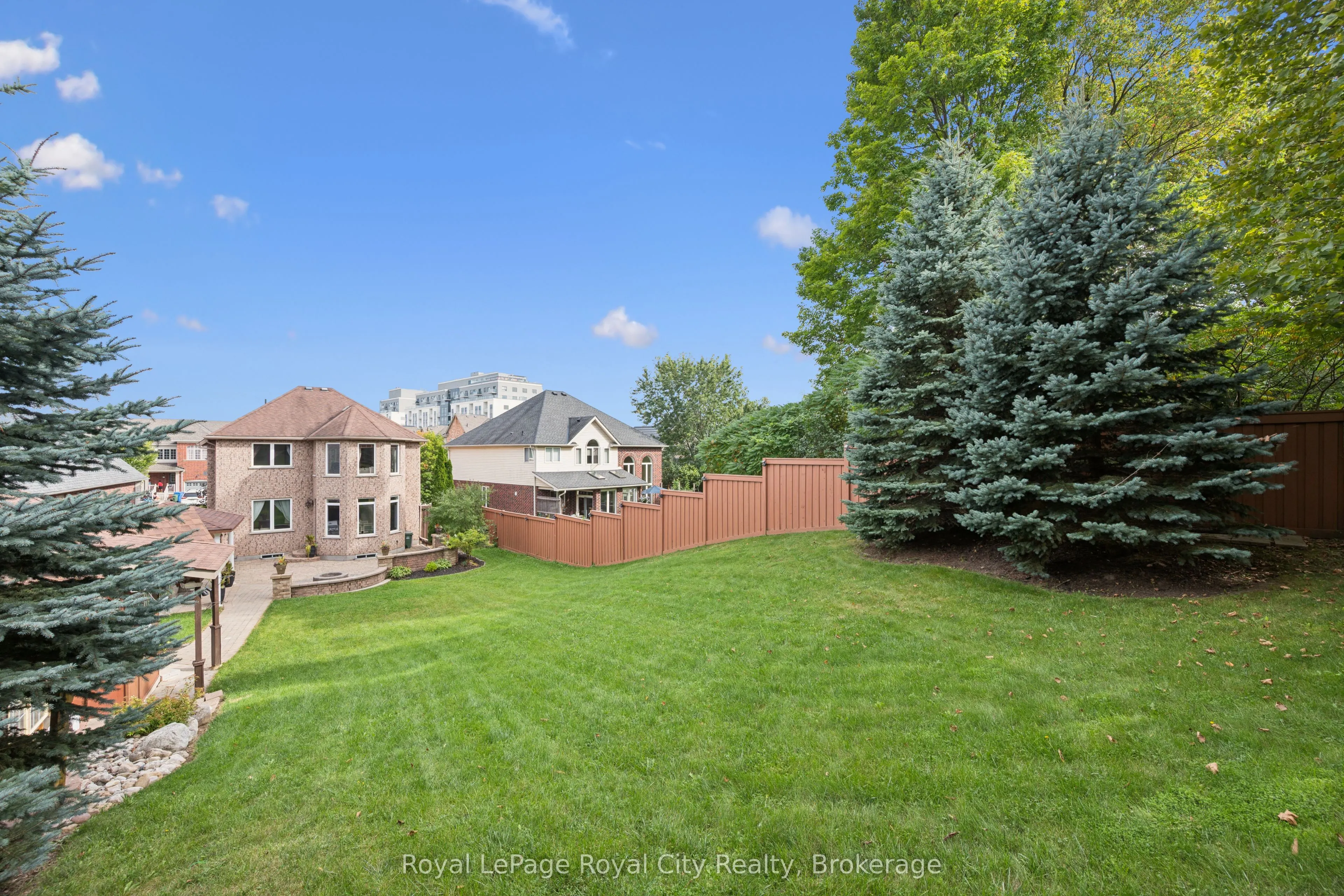26 Frasson Drive