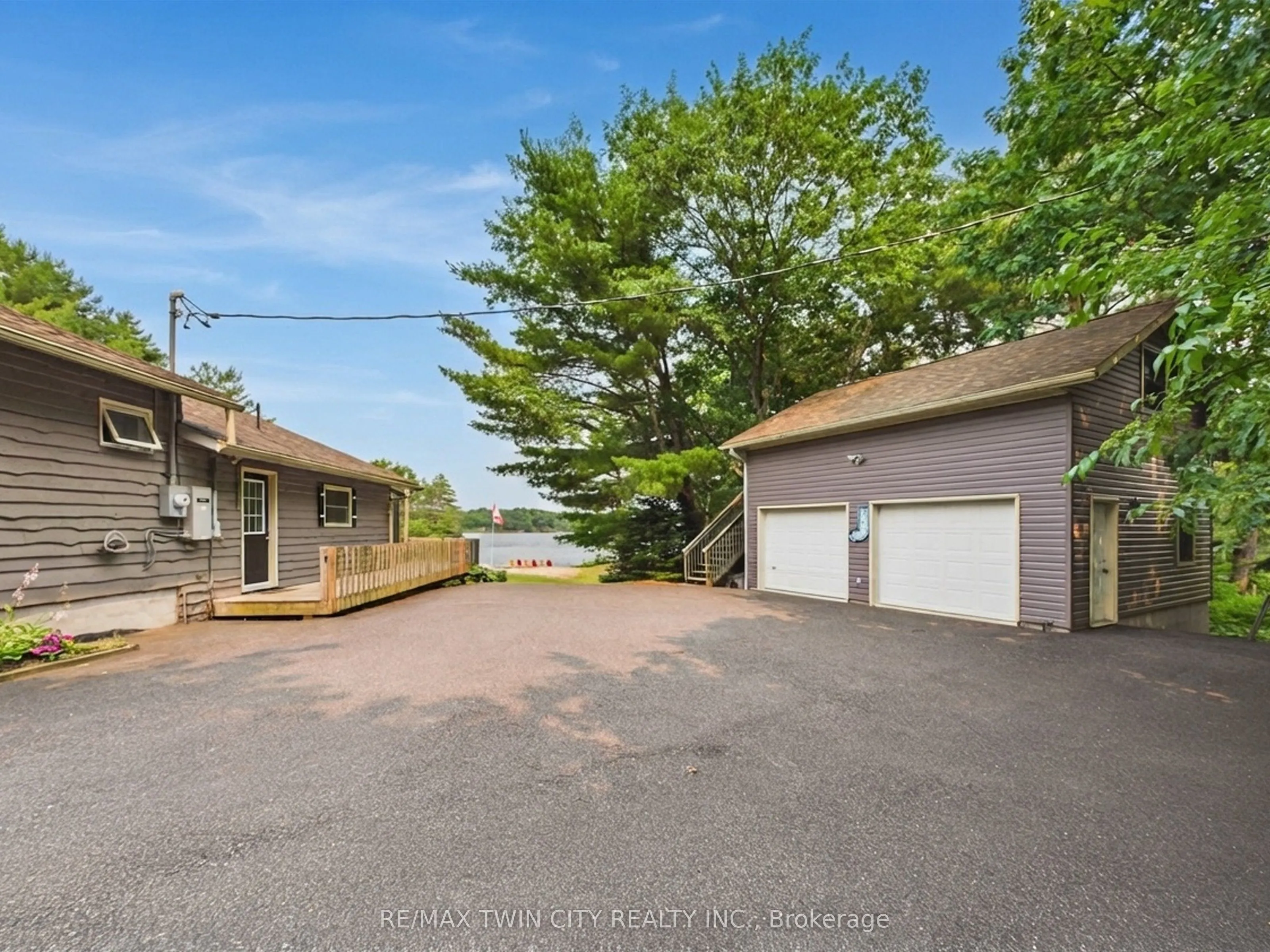 51 Mckellar Lake Road