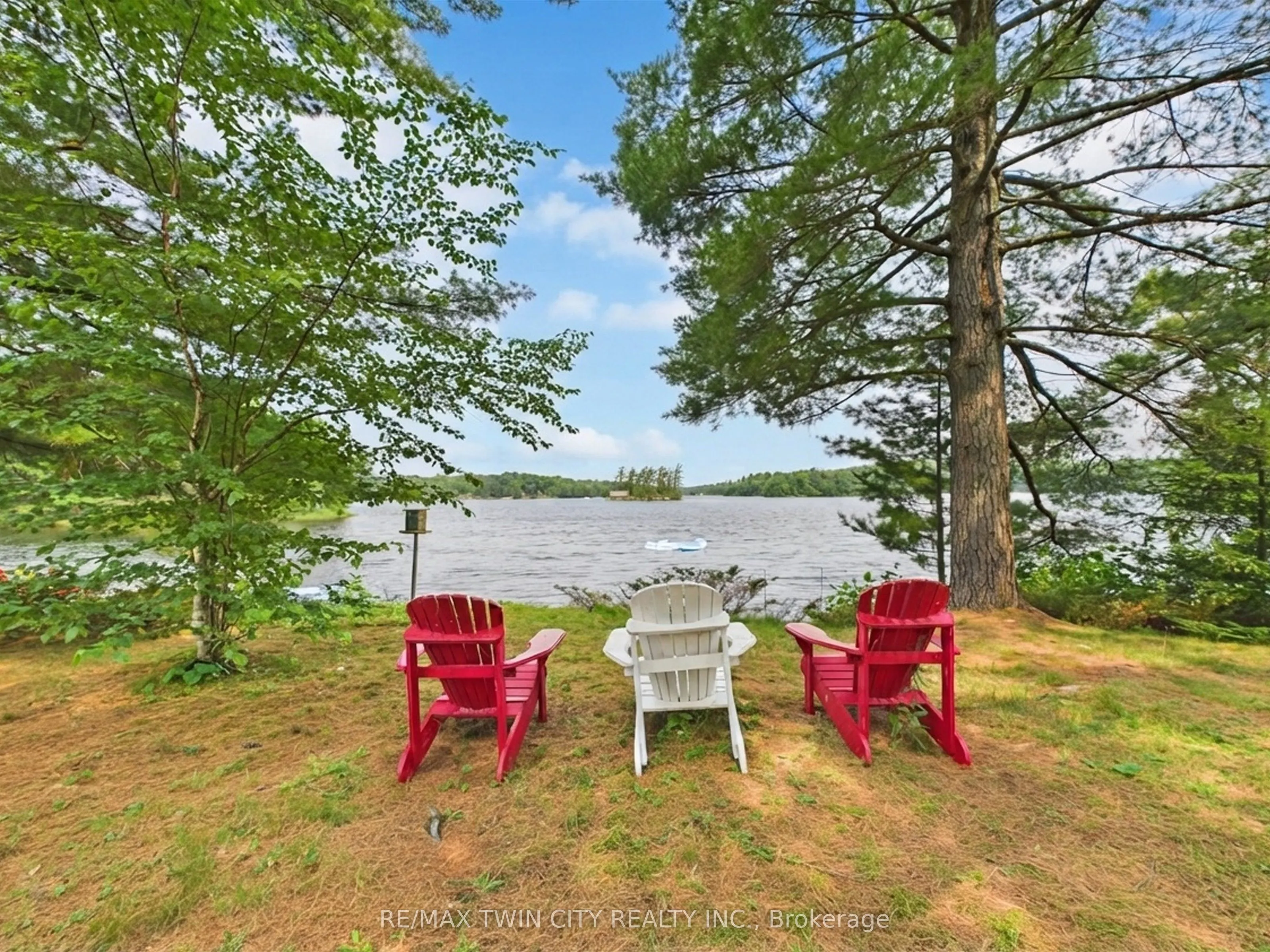 51 Mckellar Lake Road