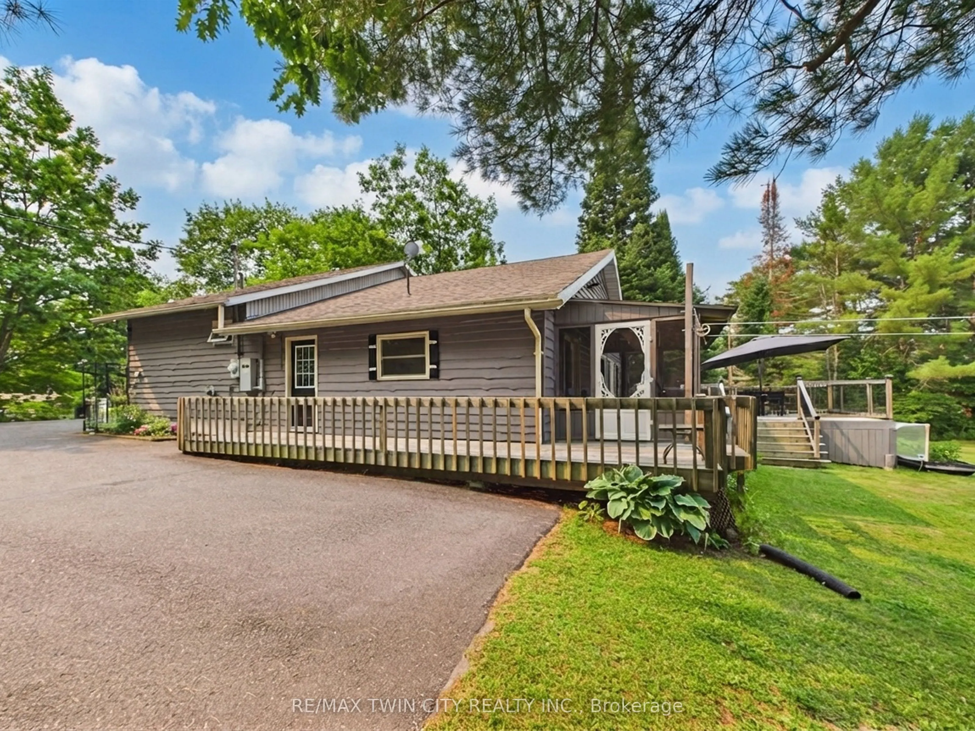 51 Mckellar Lake Road