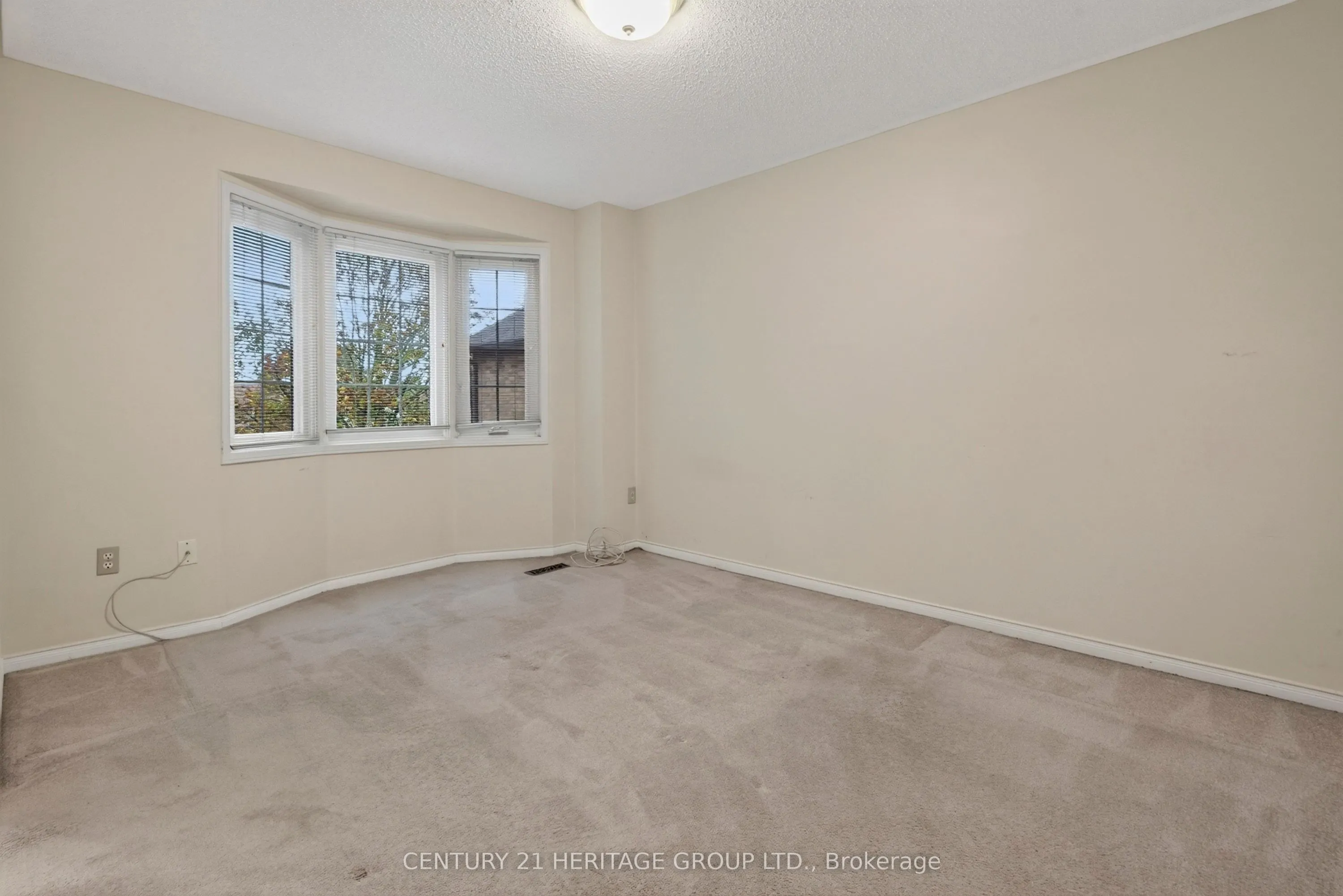 38 Elora Drive #15