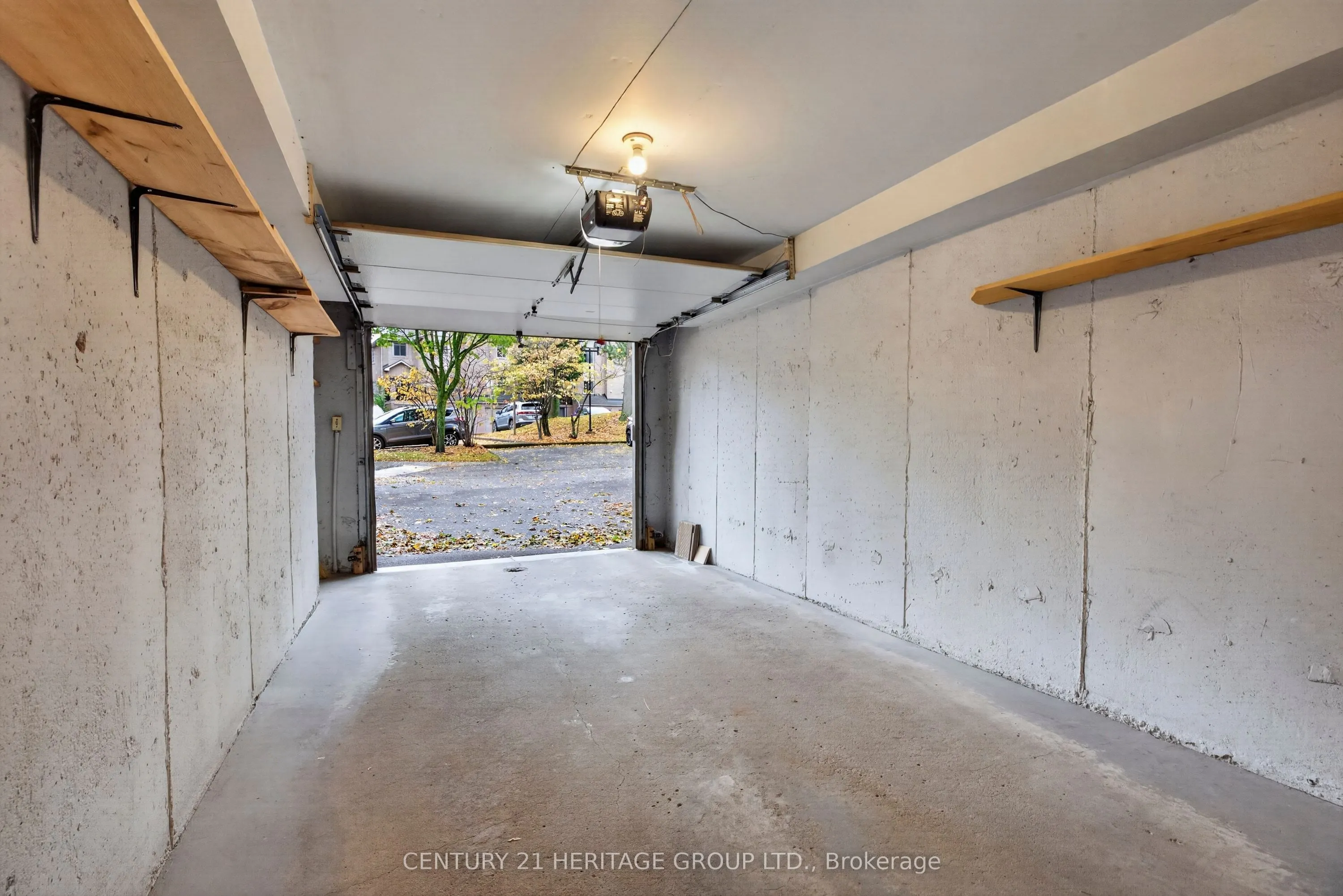 38 Elora Drive #15
