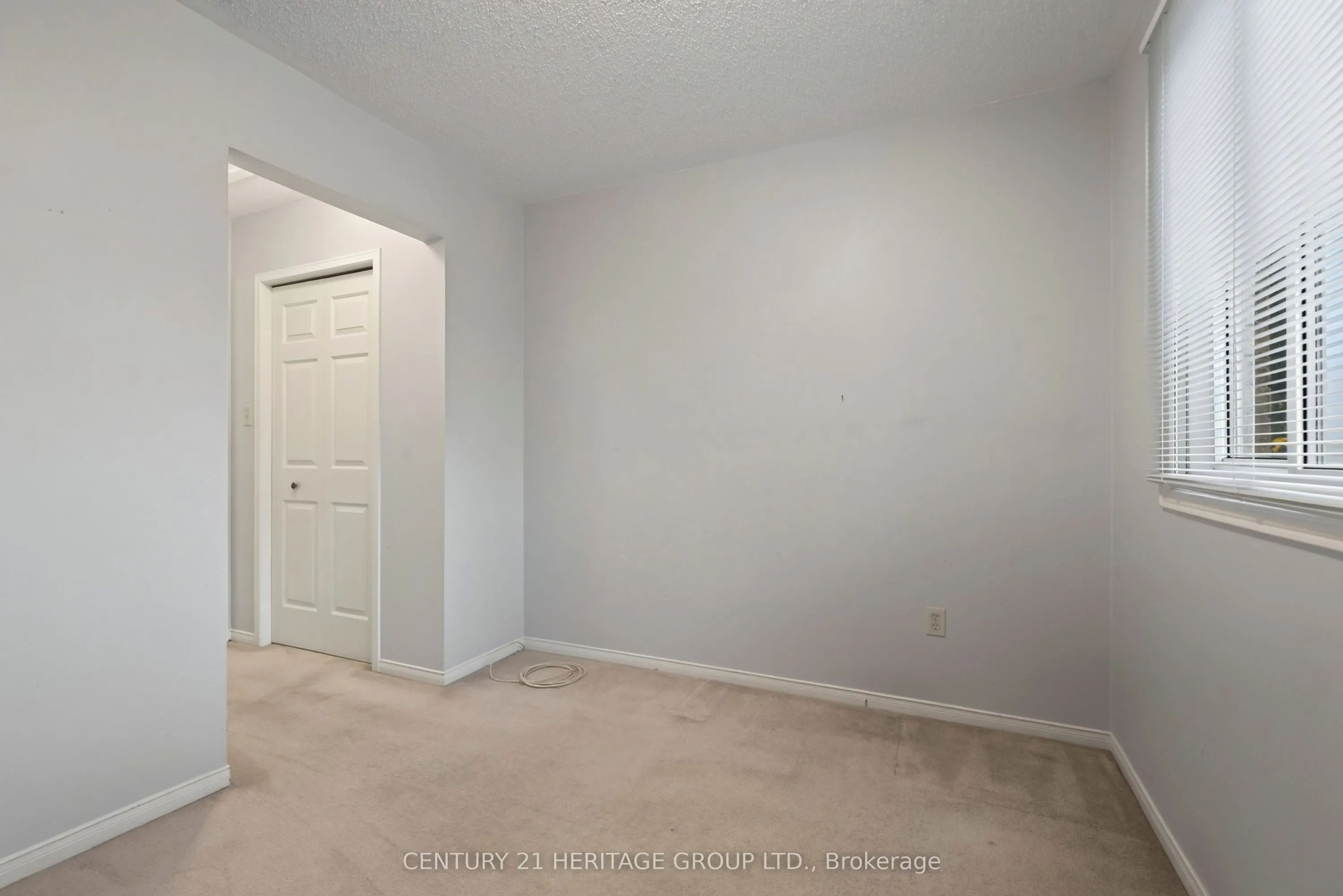 38 Elora Drive #15