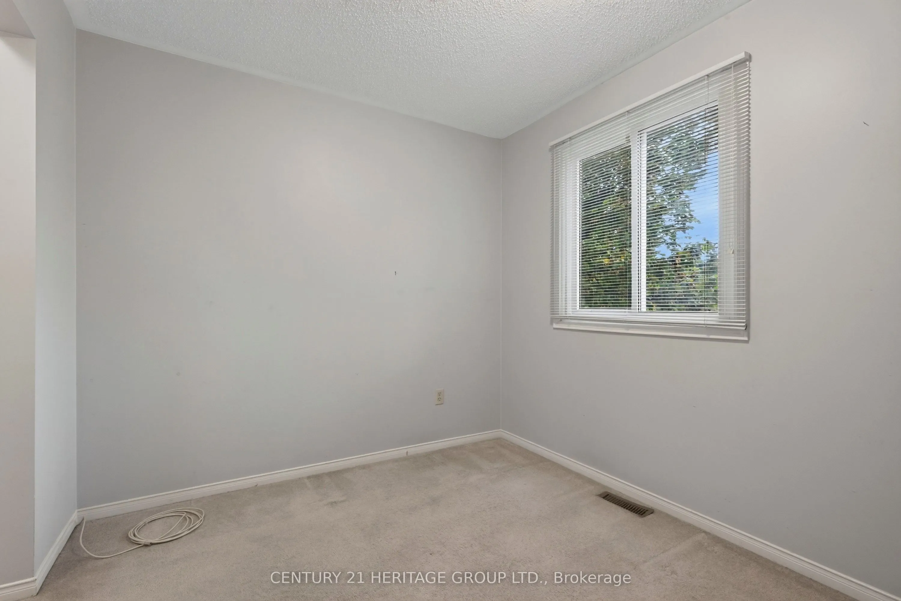 38 Elora Drive #15