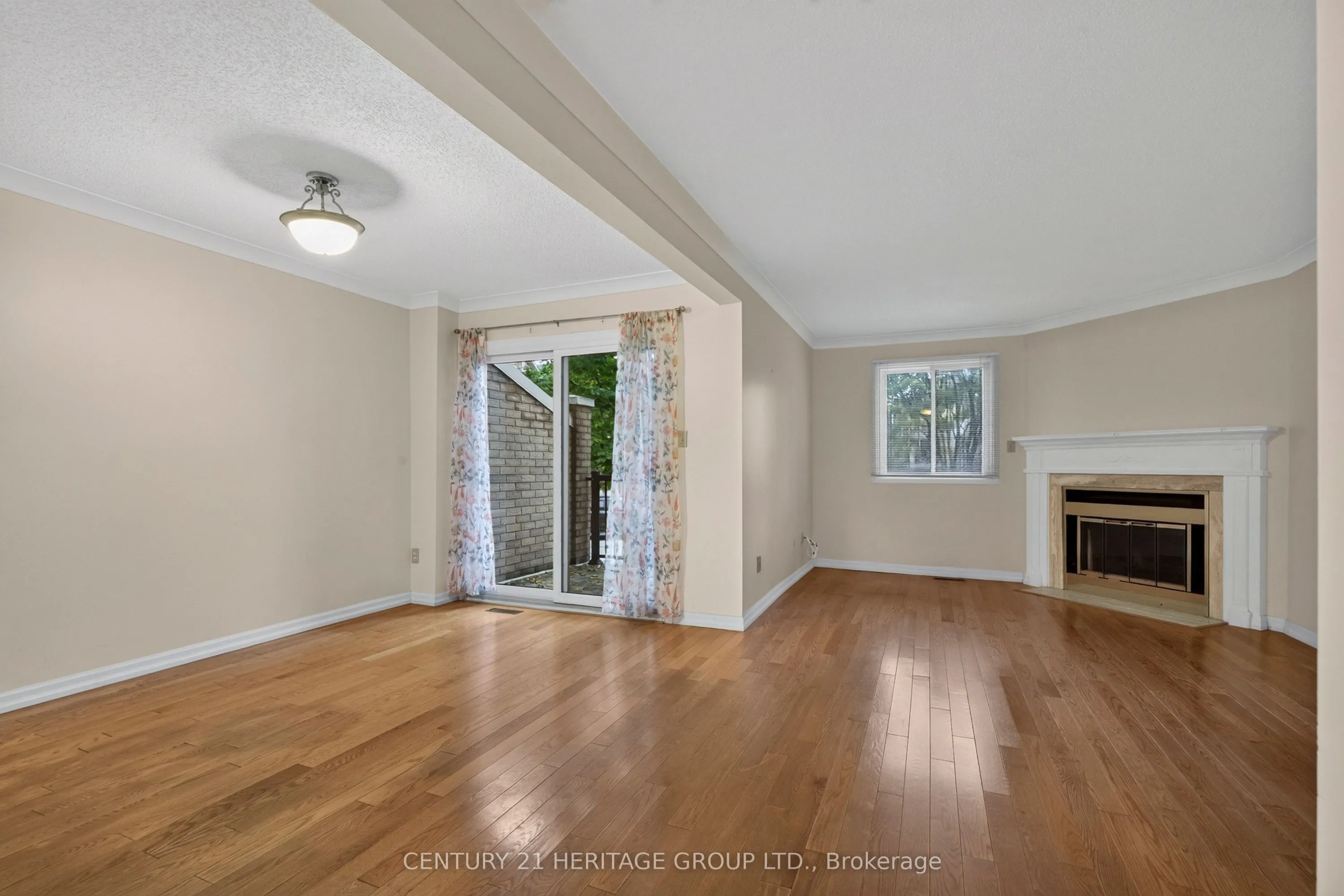 38 Elora Drive #15
