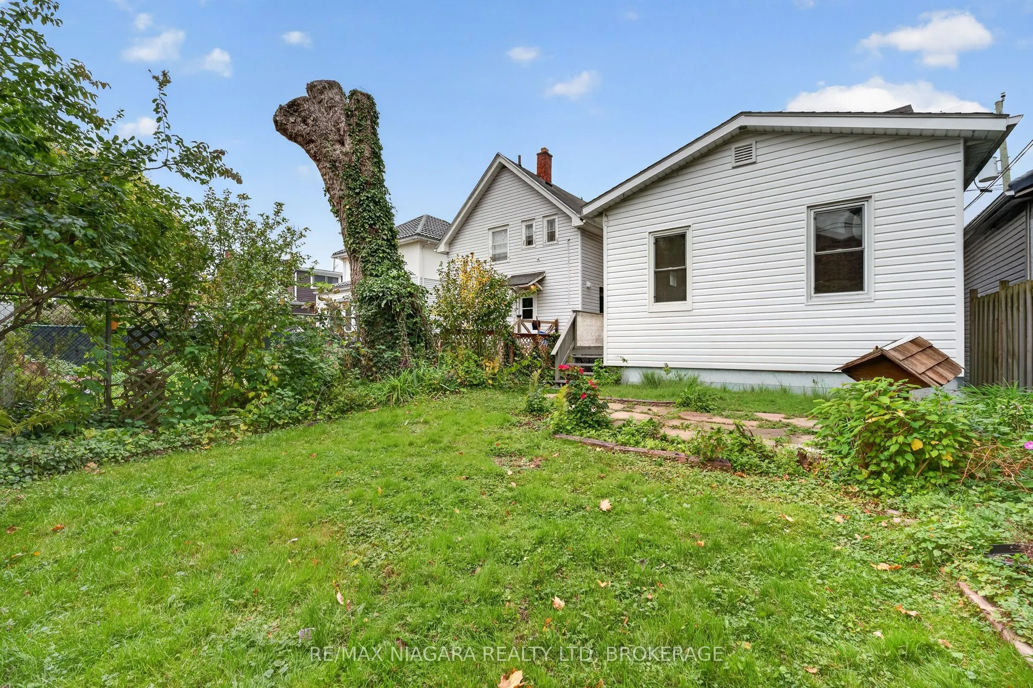 44 Lowell Avenue
