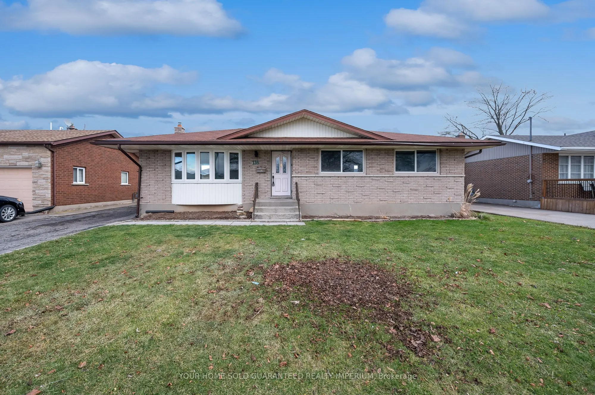 116 Collier Road S