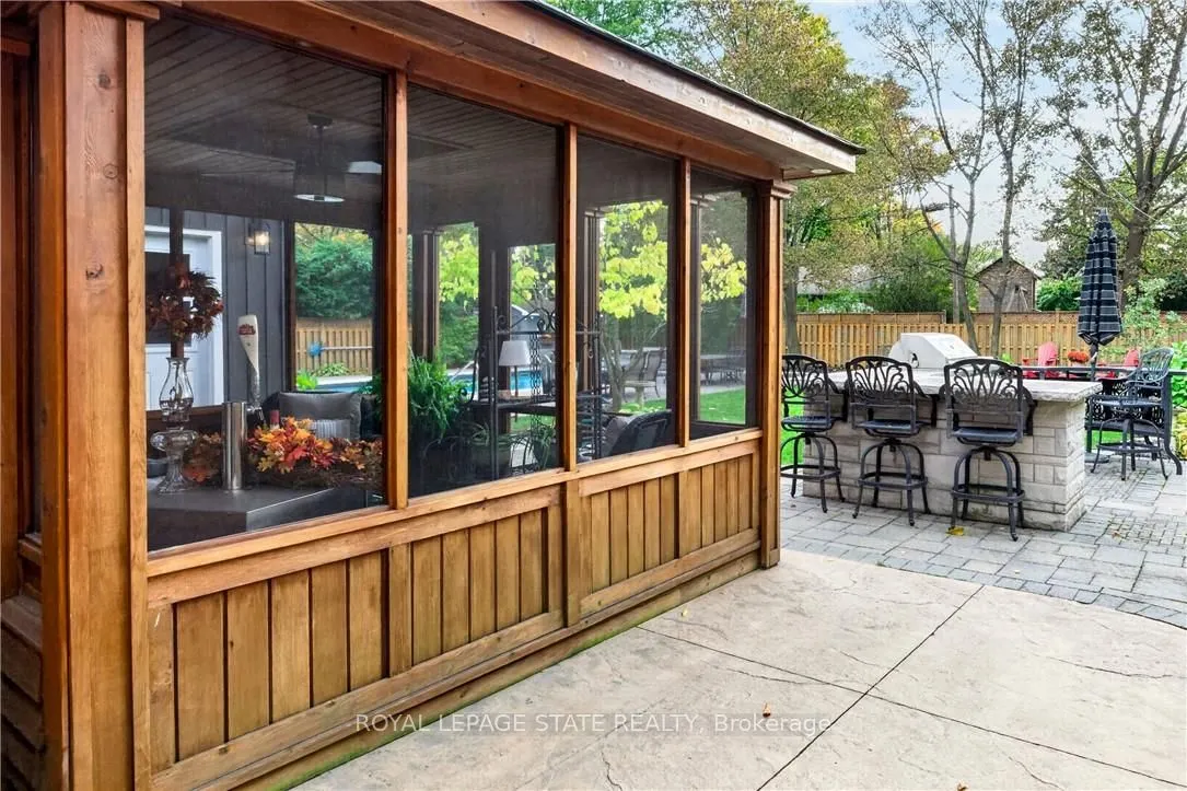 29 Woodside Drive