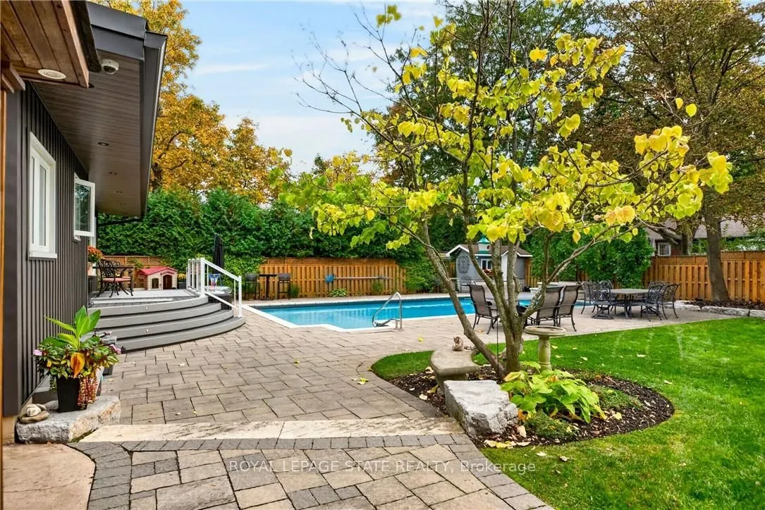 29 Woodside Drive
