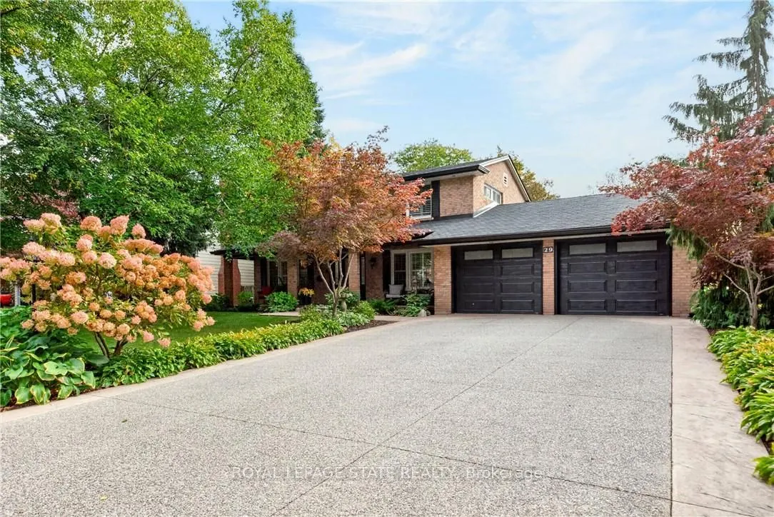 29 Woodside Drive