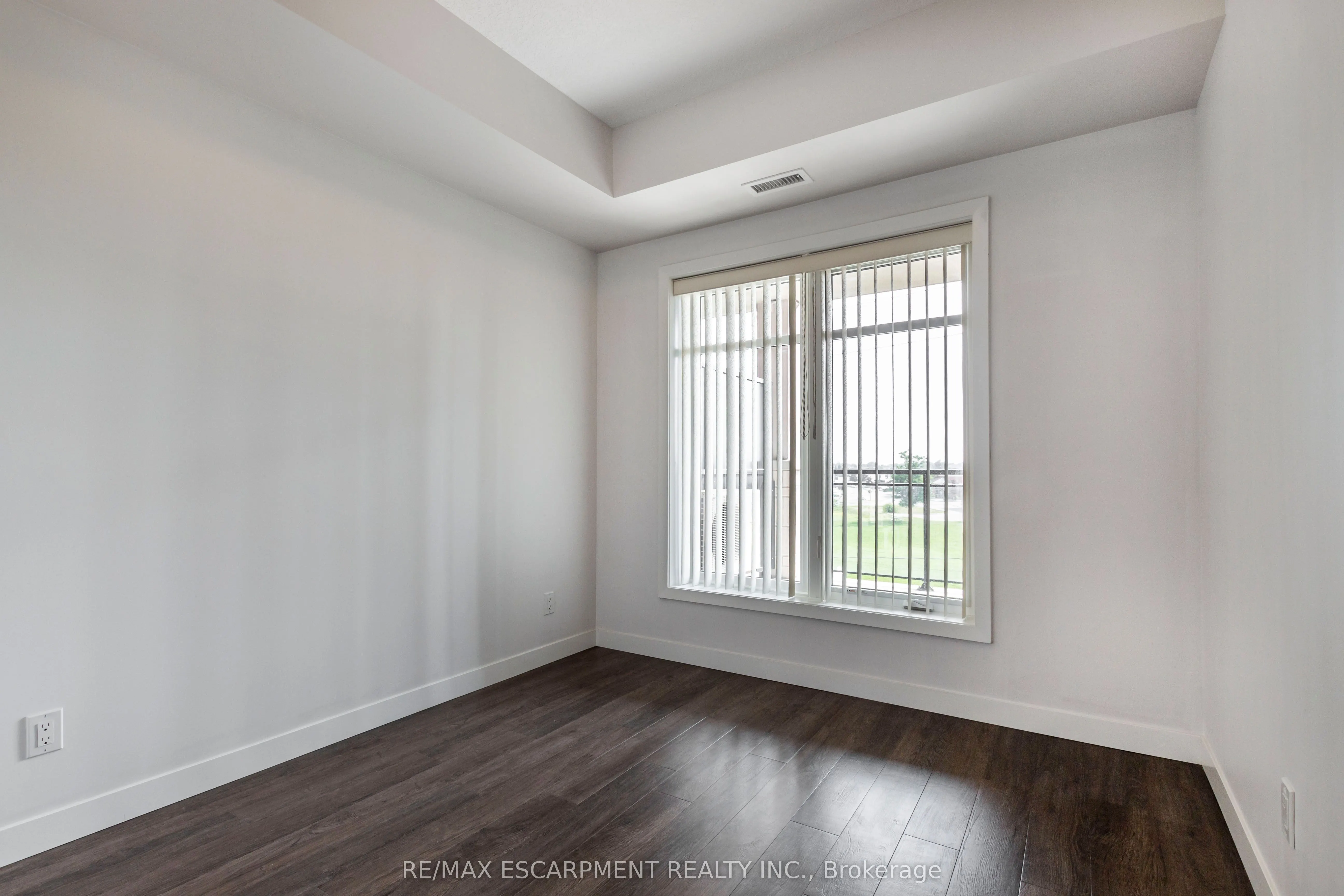 175 Commonwealth Street #306