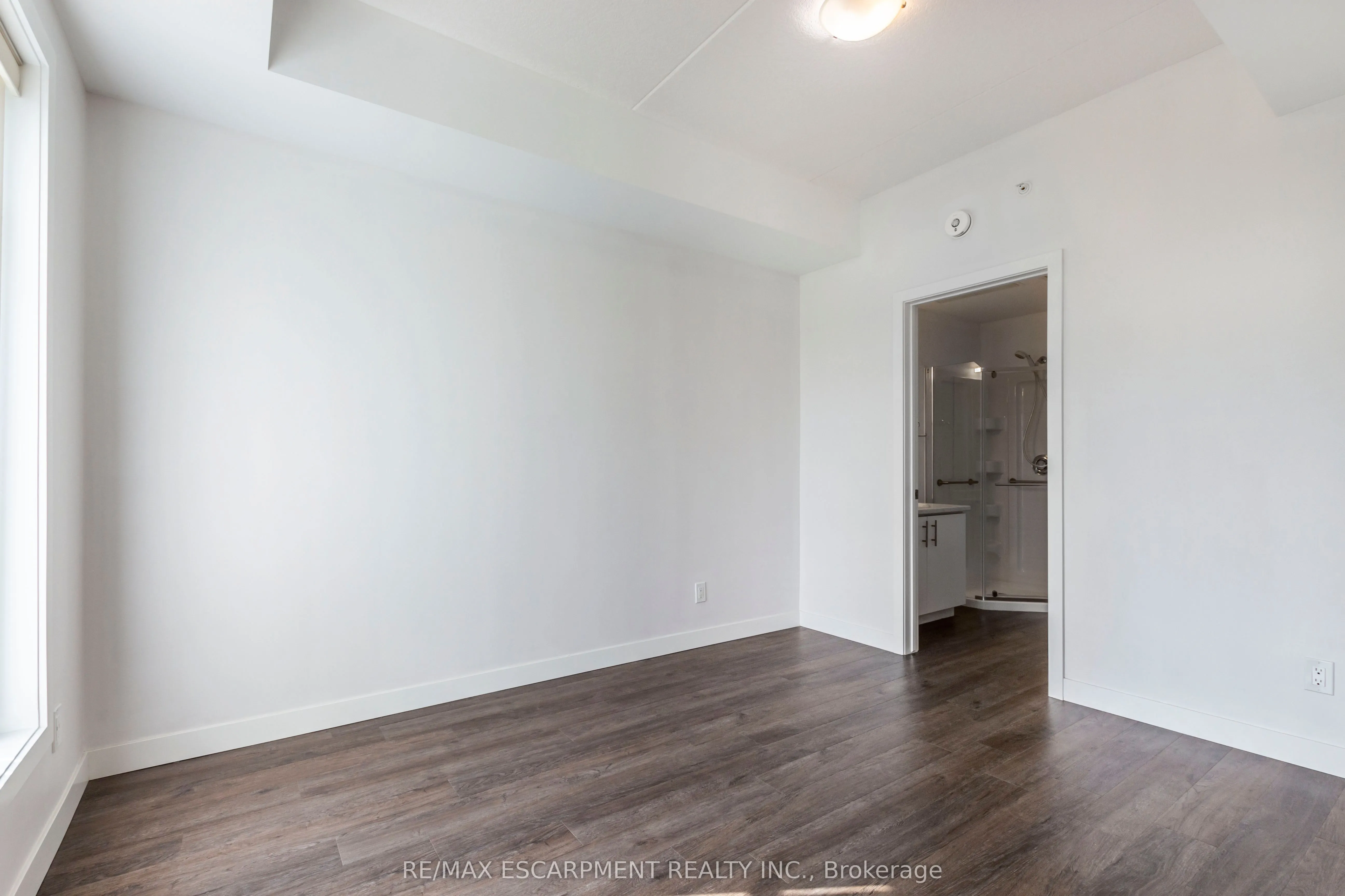 175 Commonwealth Street #306