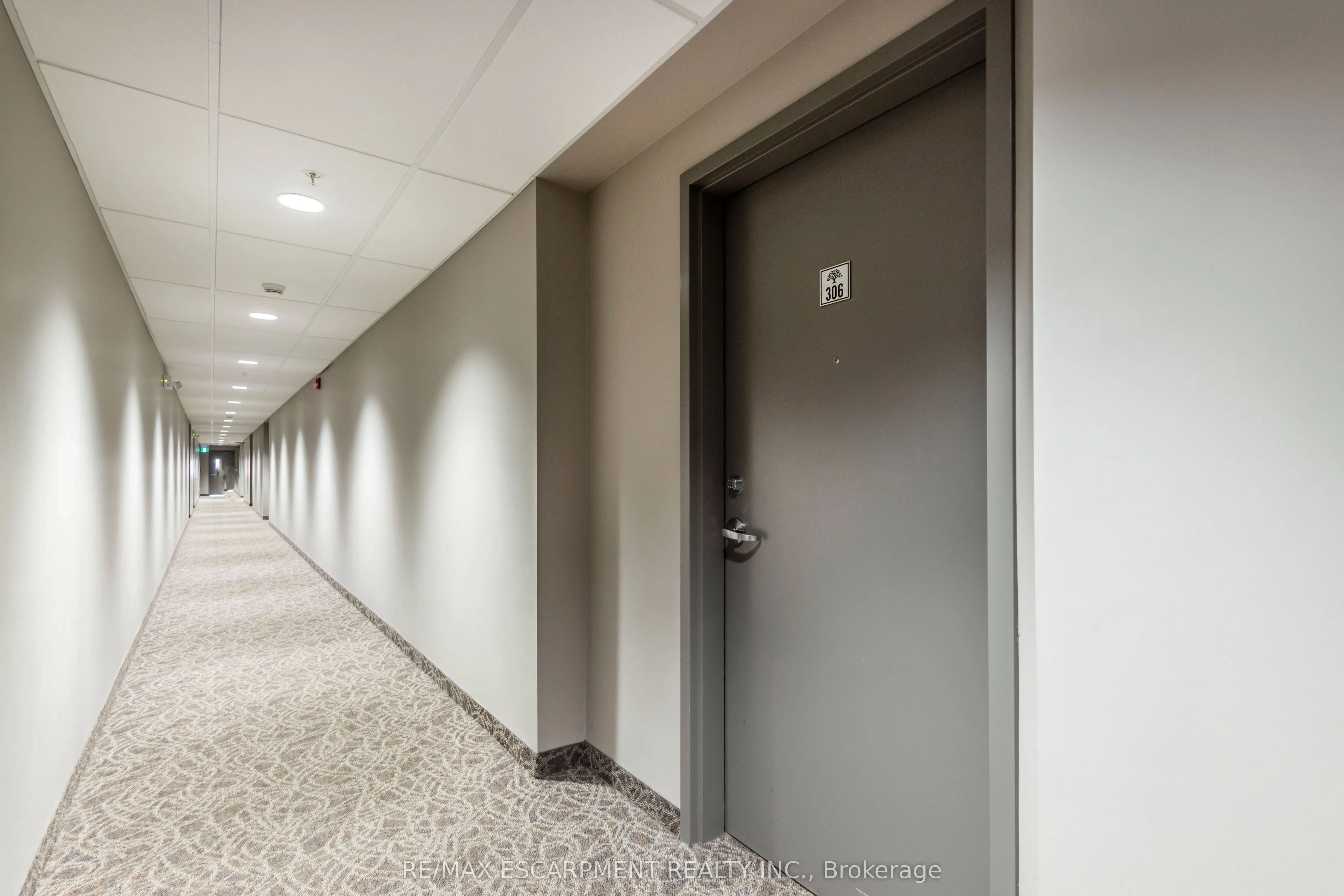 175 Commonwealth Street #306