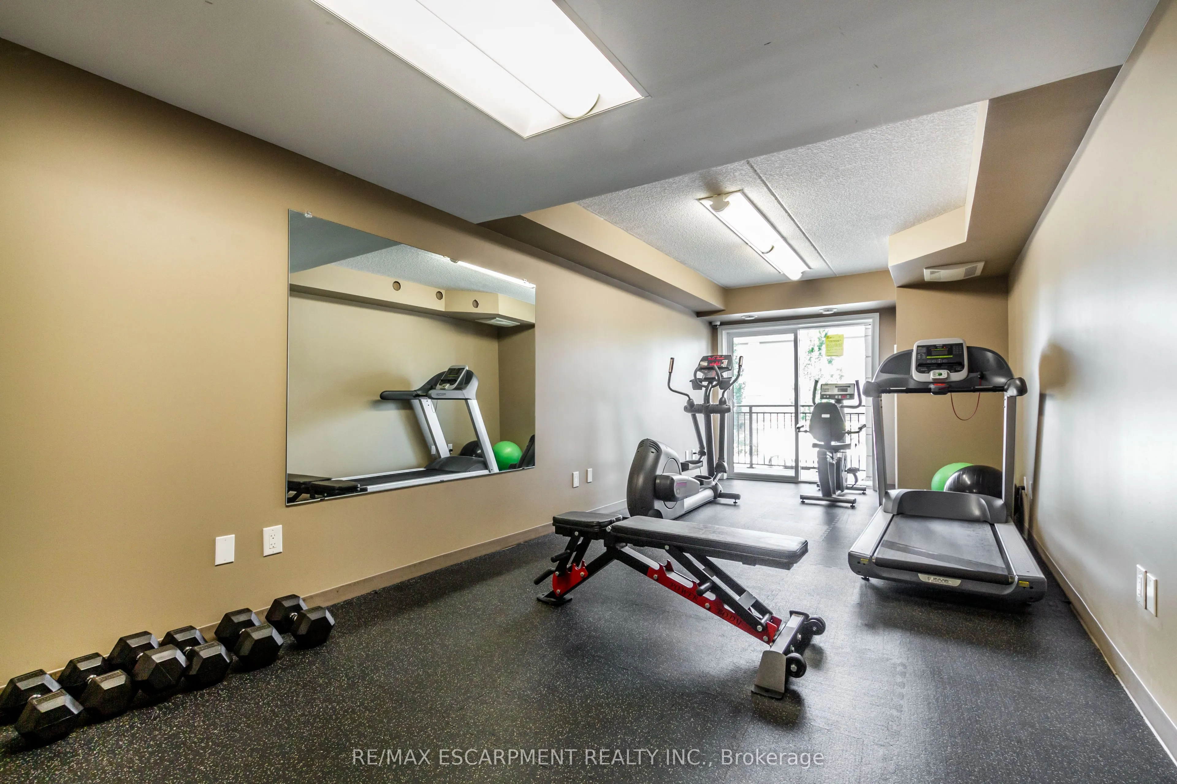 175 Commonwealth Street #306