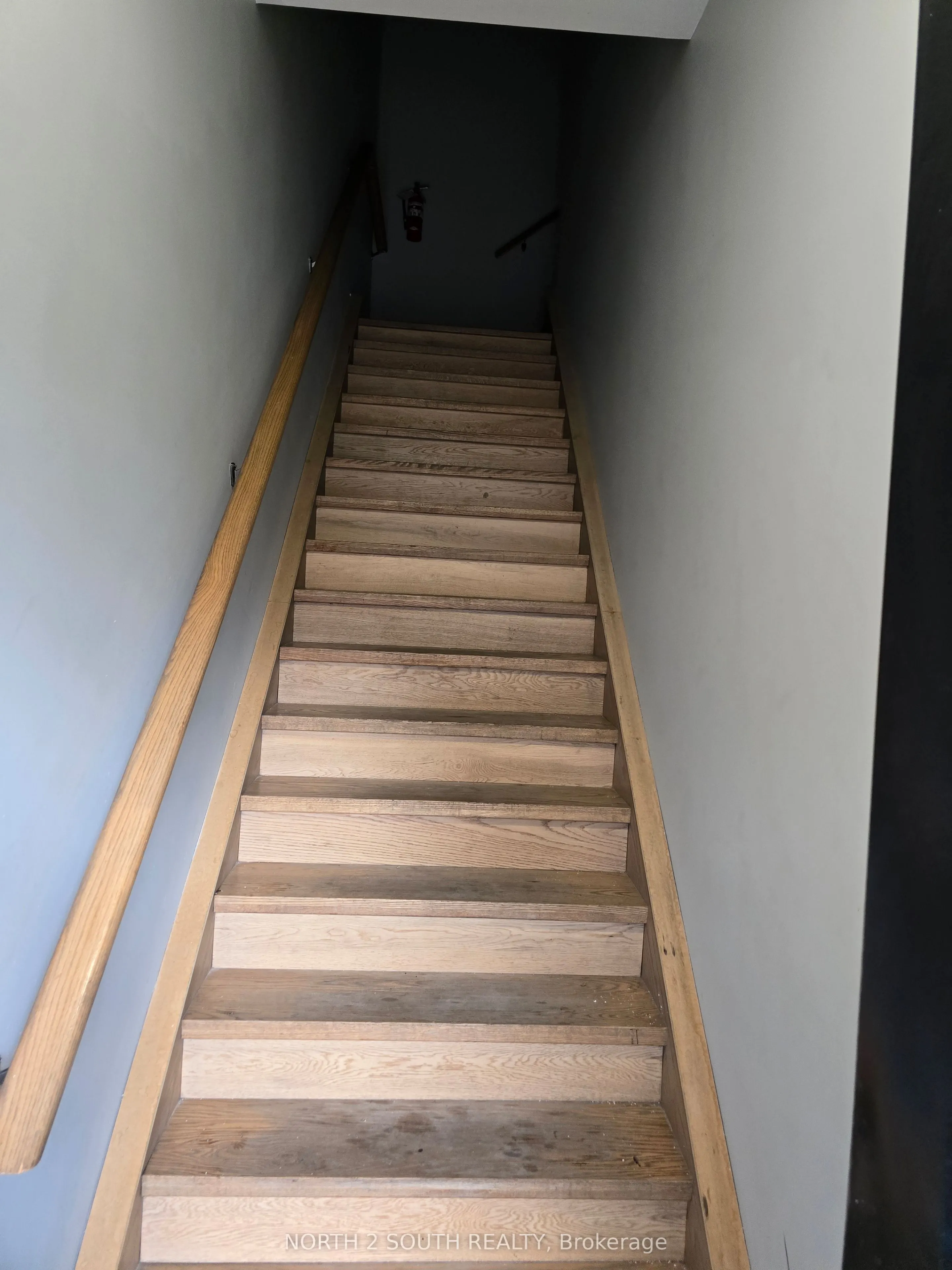 140 Murray Street #2
