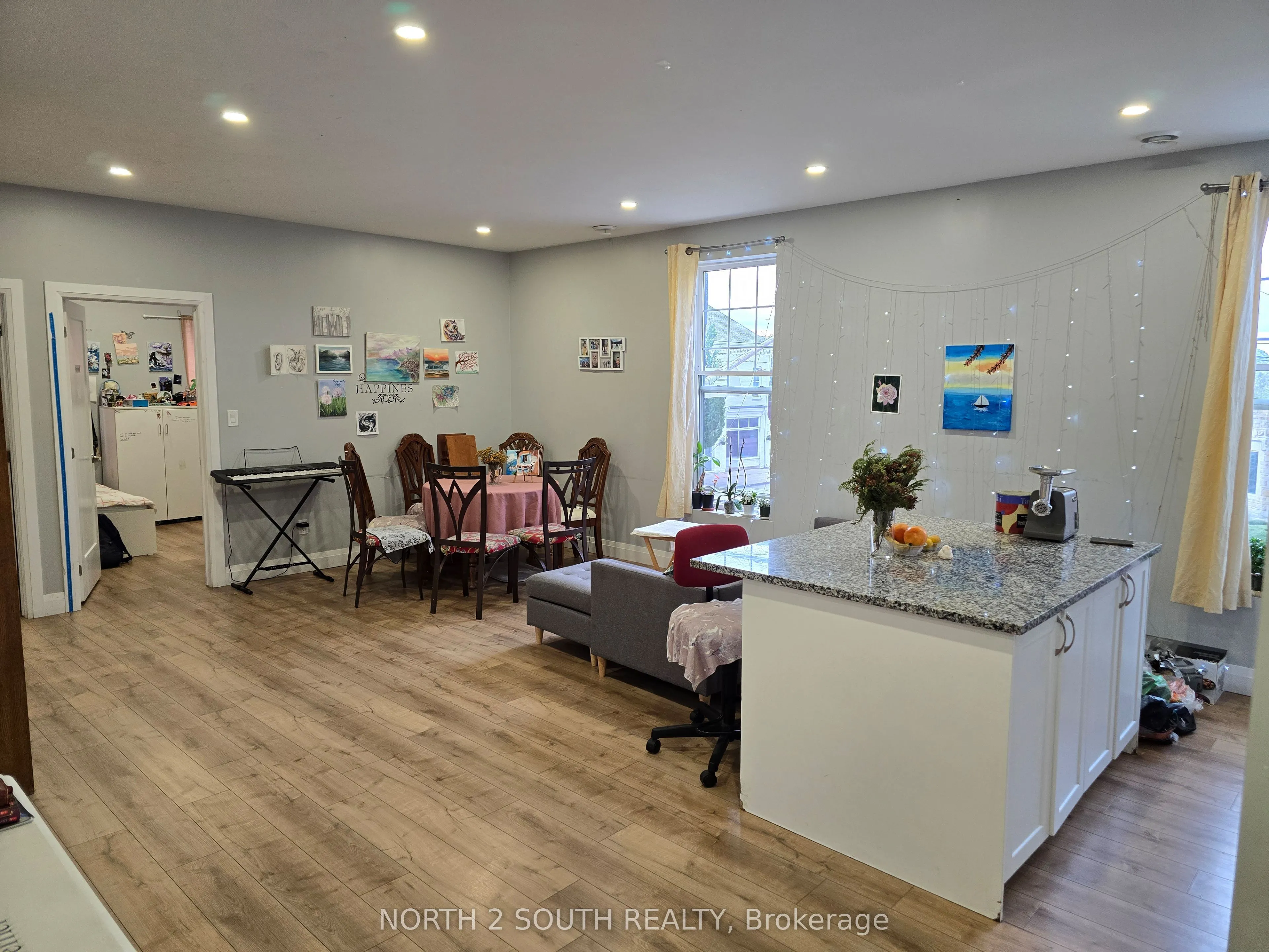 140 Murray Street #2