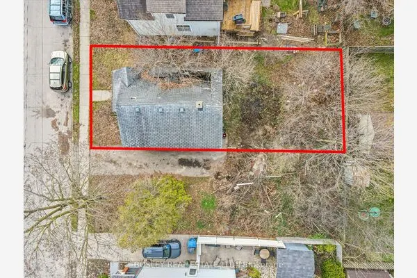 39 Menzie Avenue