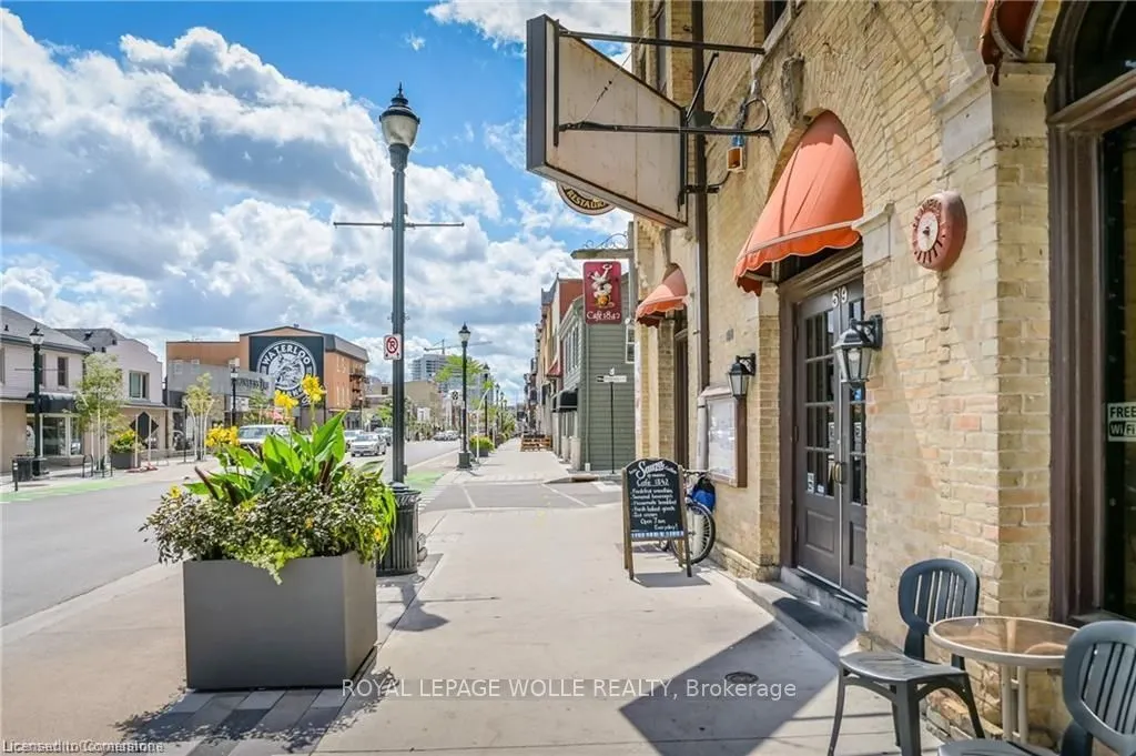 128 King Street N #1205