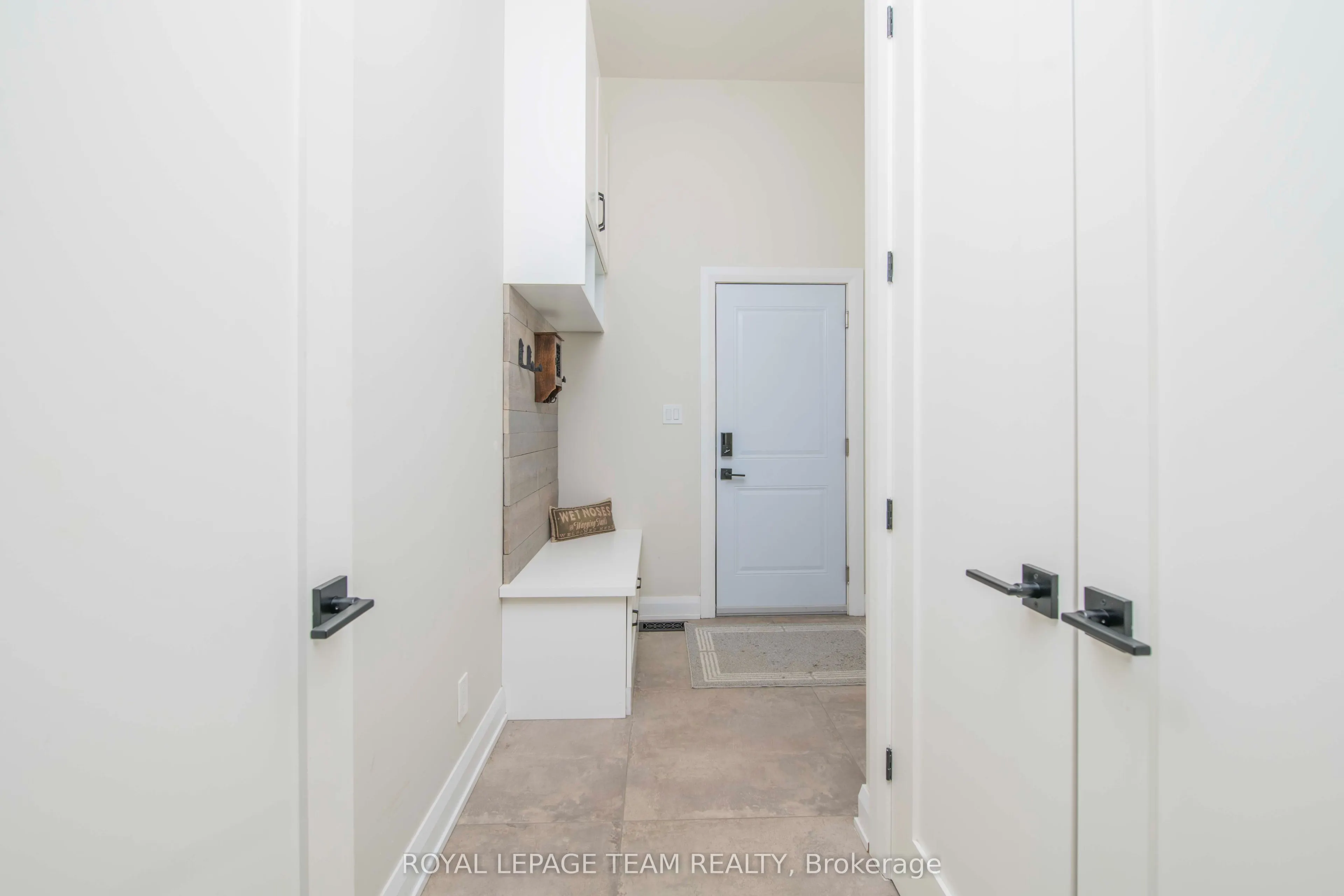 15 RIDEAU CROSSING Crescent