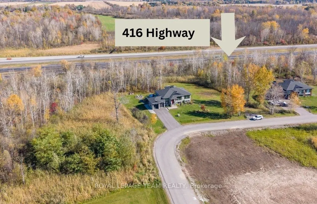 15 RIDEAU CROSSING Crescent