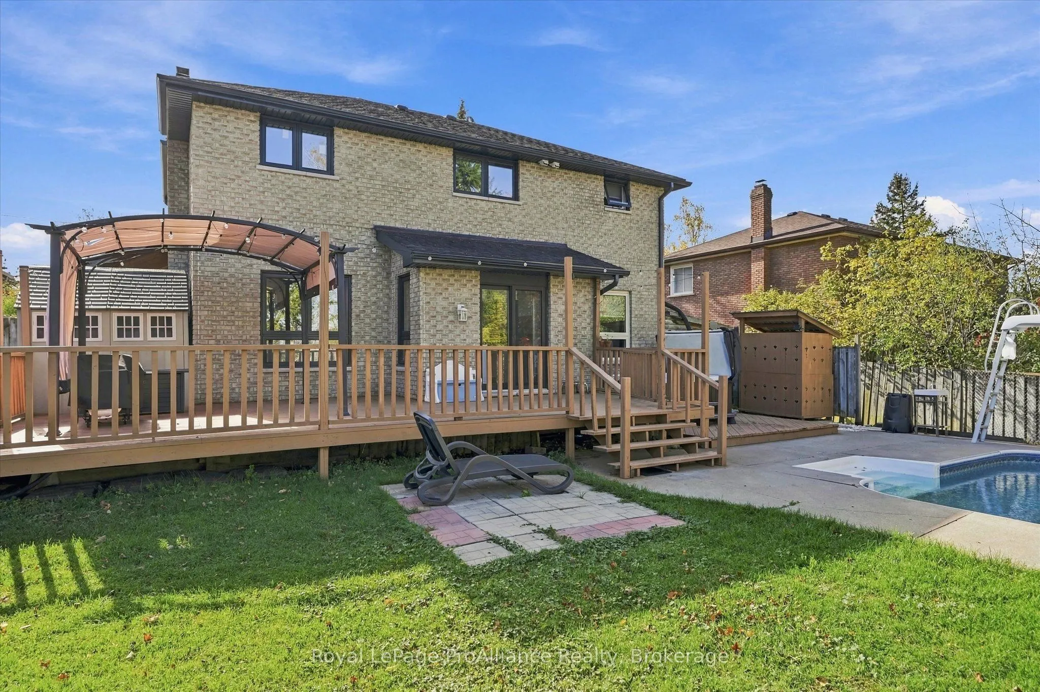 1316 Scollard Drive