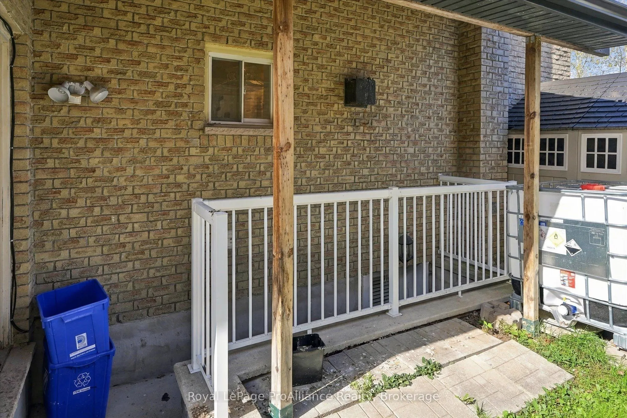 1316 Scollard Drive