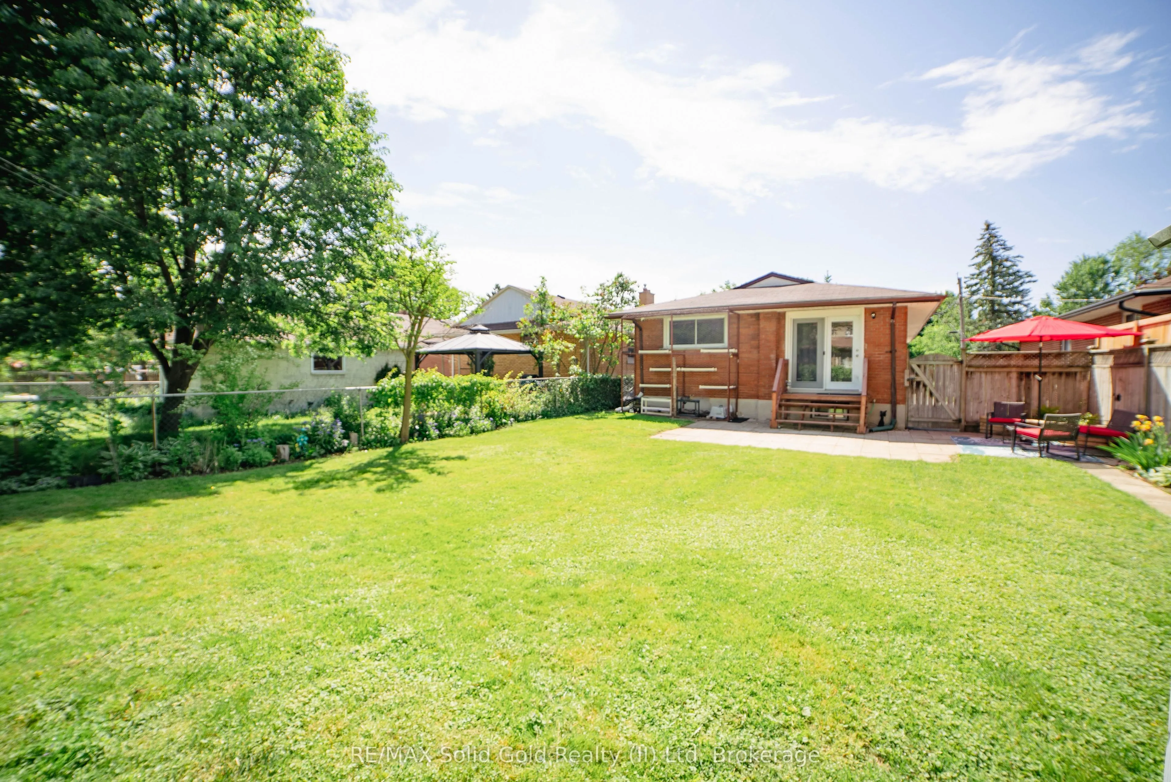 192 Glen Road #Upper