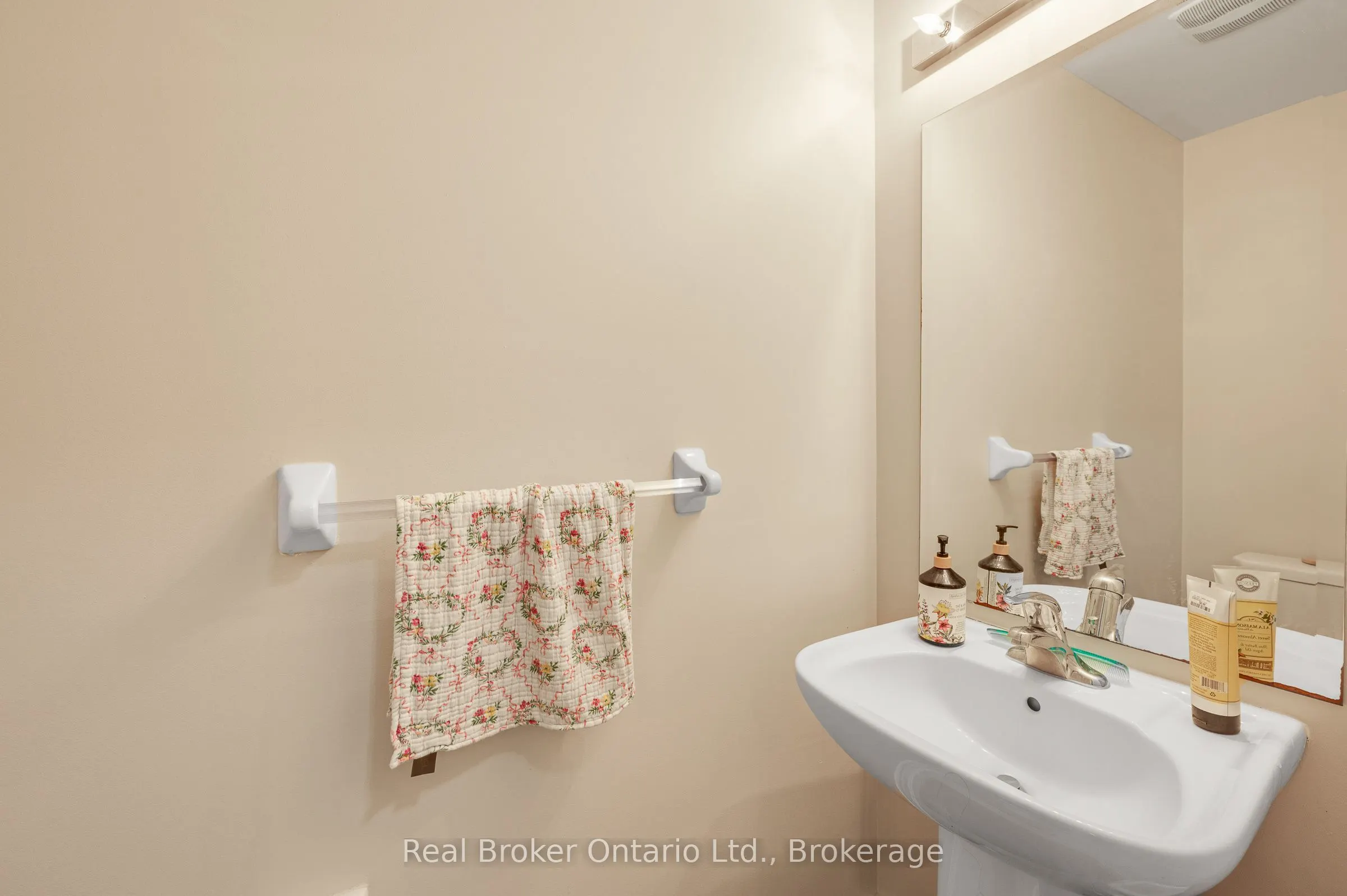 88 Decorso Drive #80