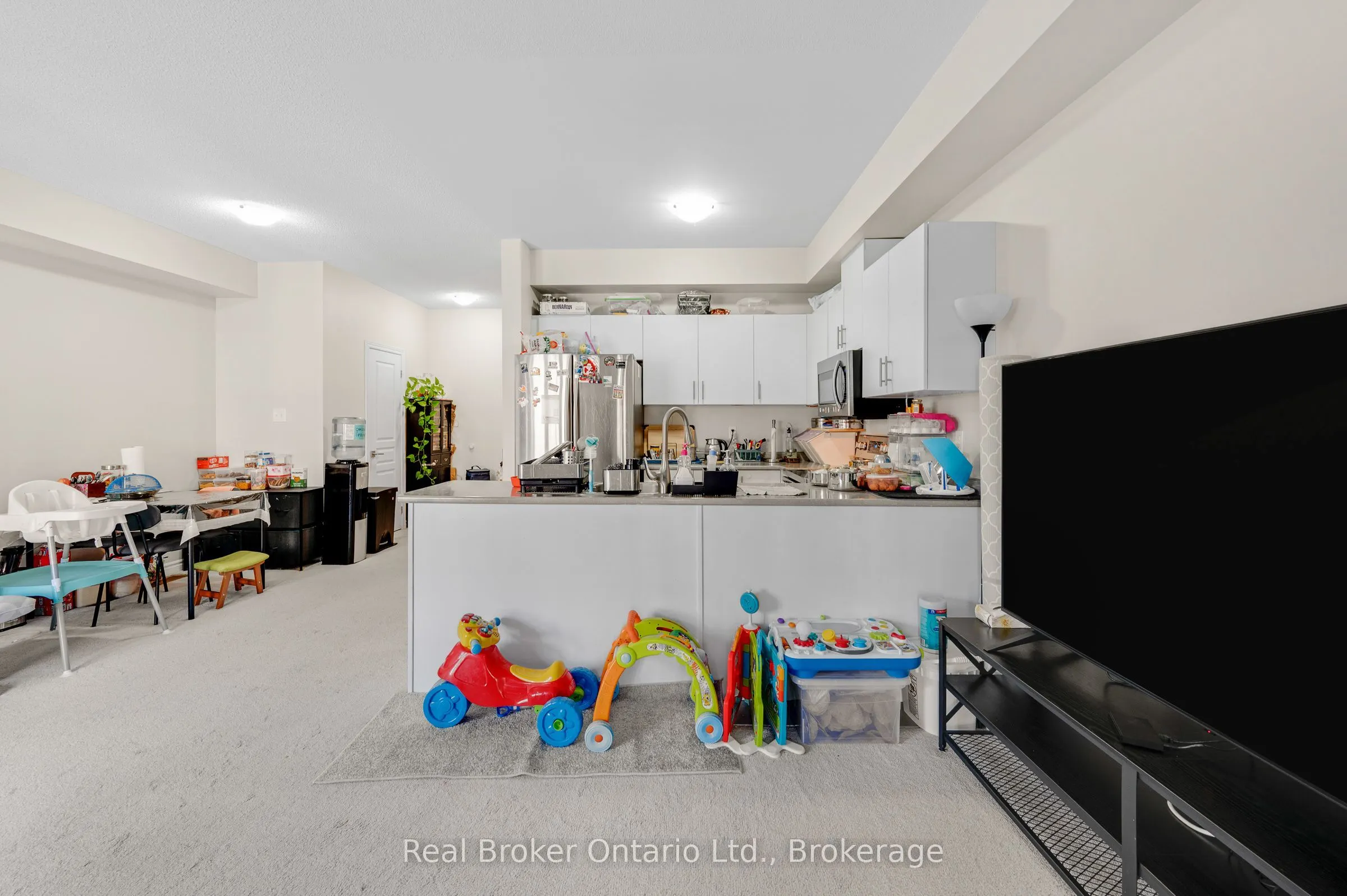 88 Decorso Drive #80
