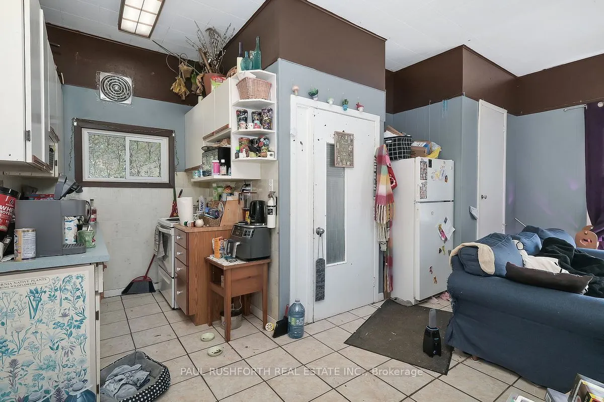 4494 River Road