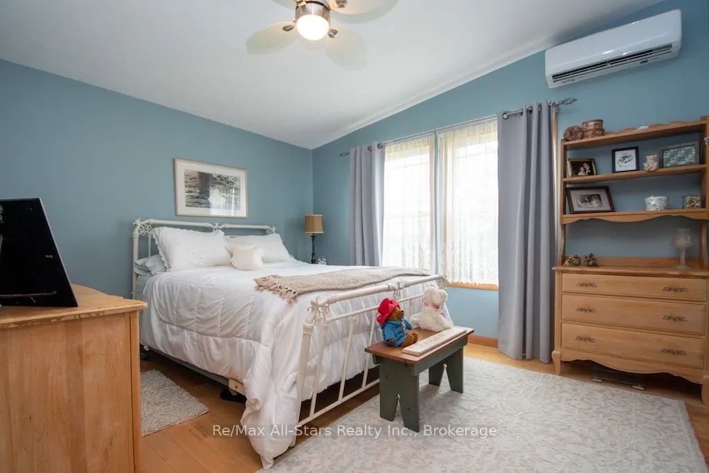 51 Creekside Circle