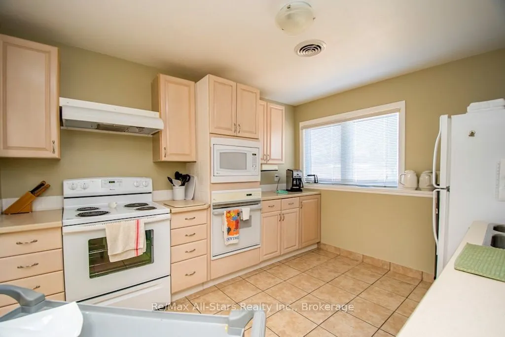 51 Creekside Circle