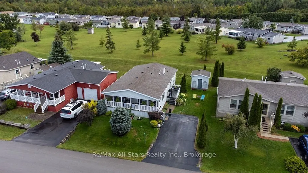 51 Creekside Circle