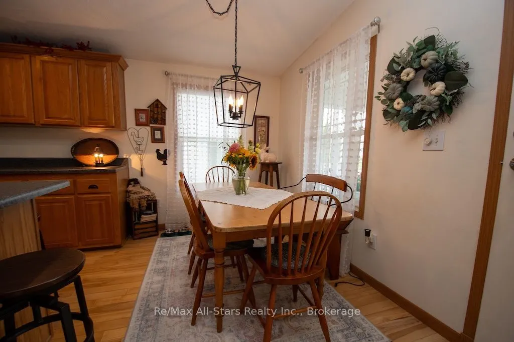 51 Creekside Circle