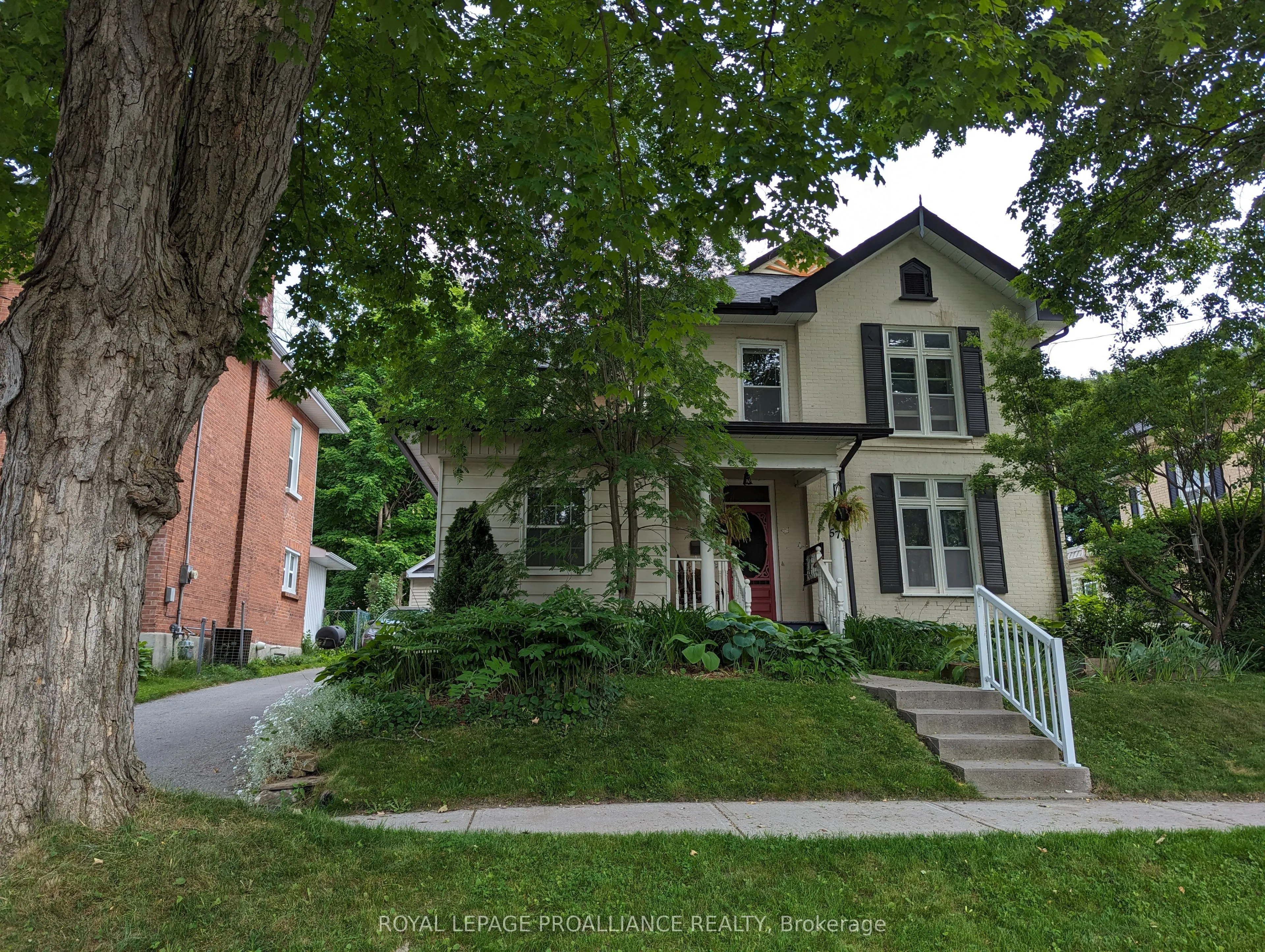 573 Homewood Avenue