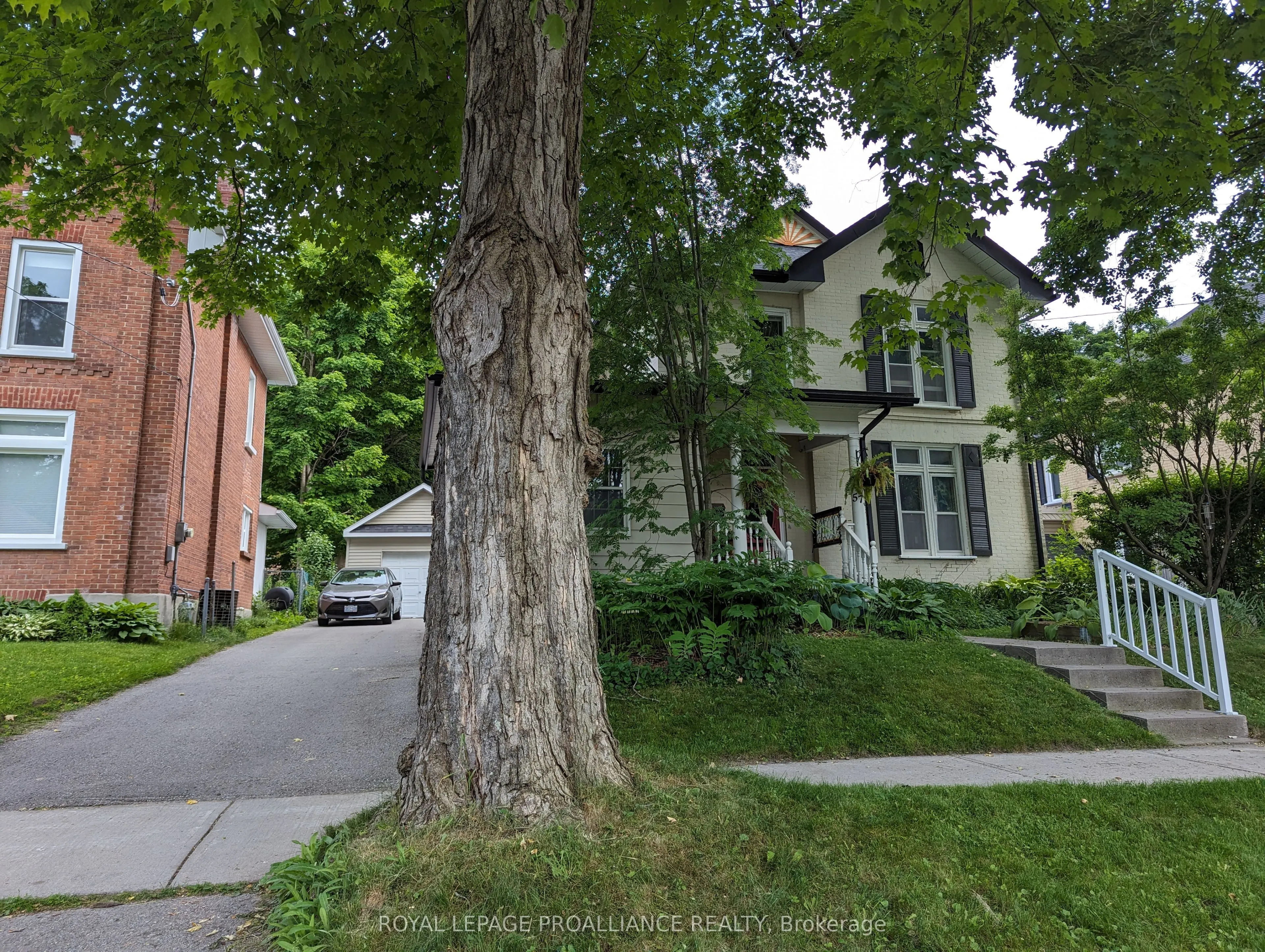 573 Homewood Avenue