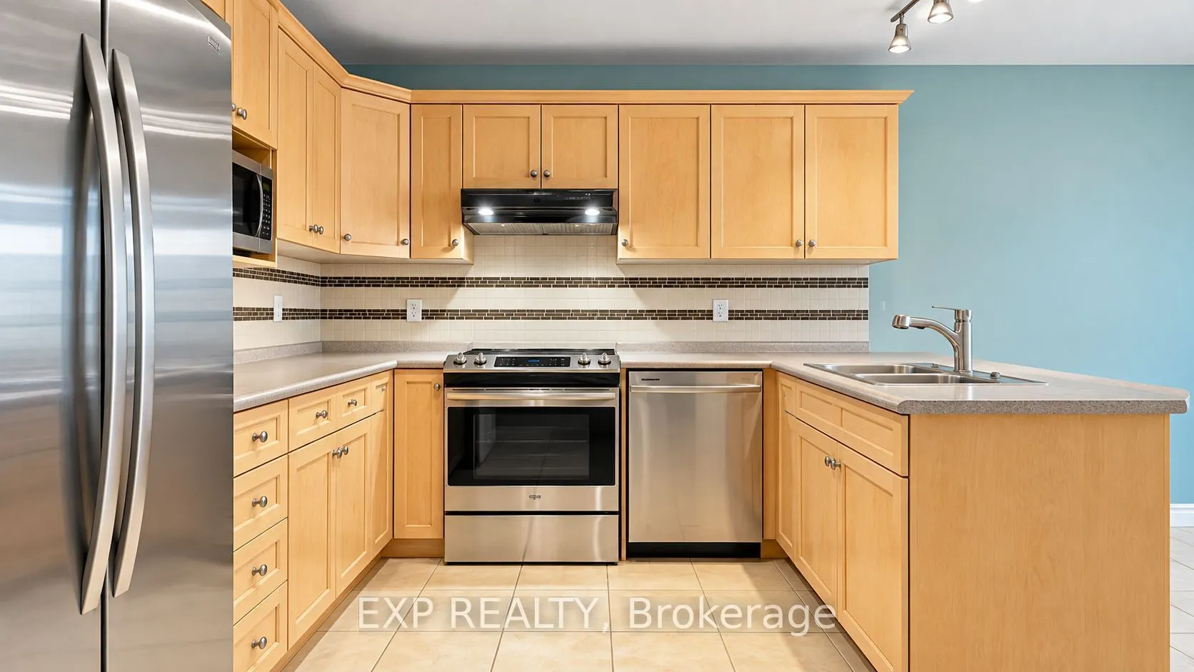 487 Brentcliffe Drive #Upper