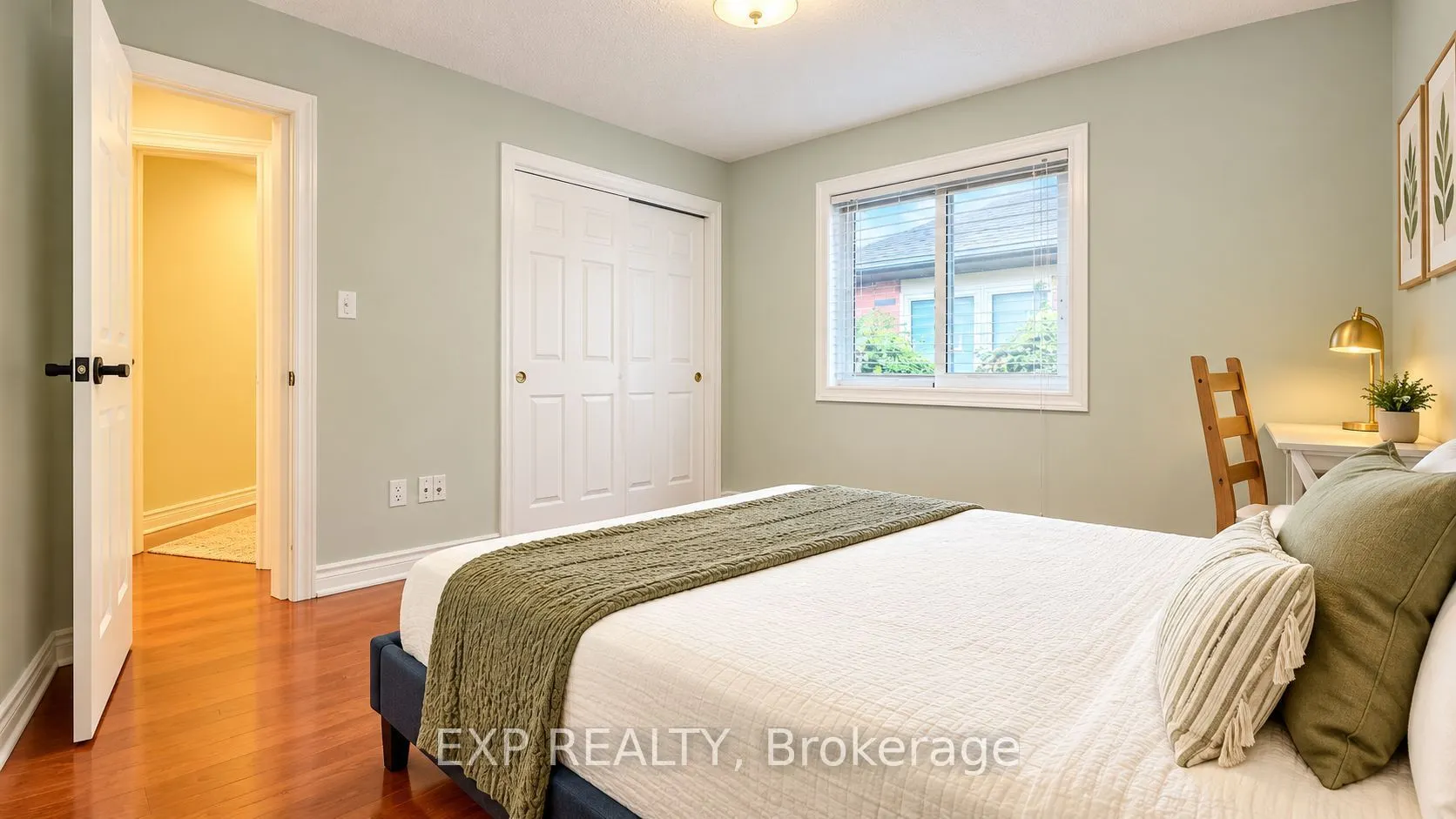 487 Brentcliffe Drive #Upper