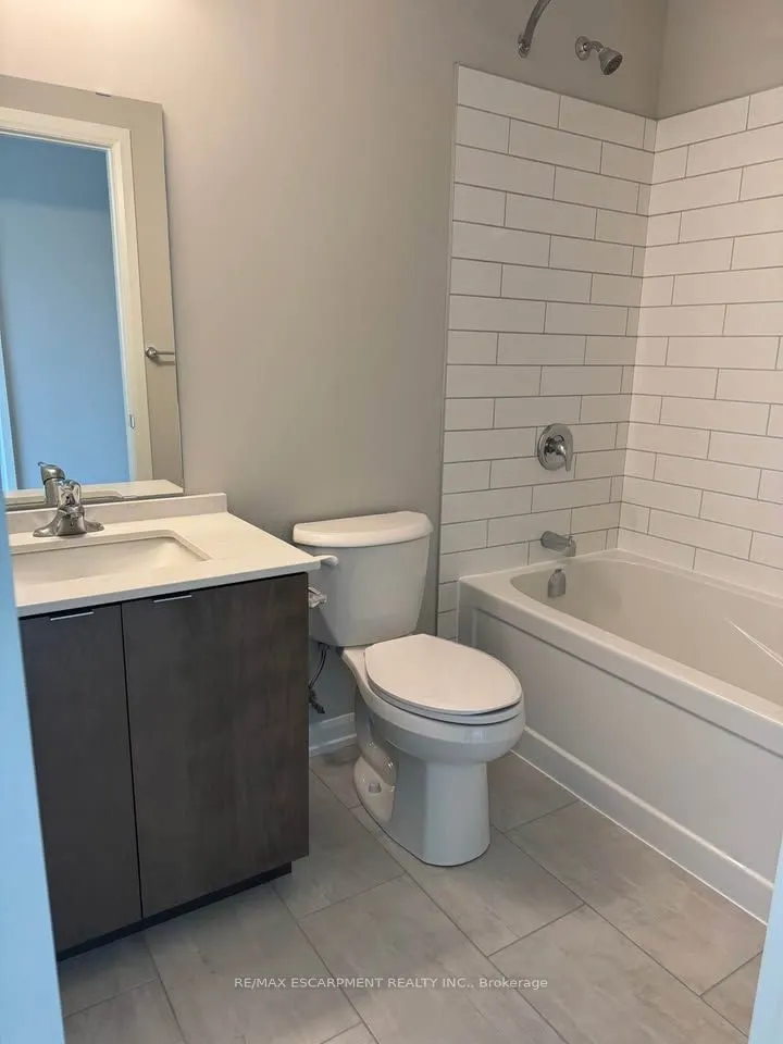 708 WOOLWICH Street #115