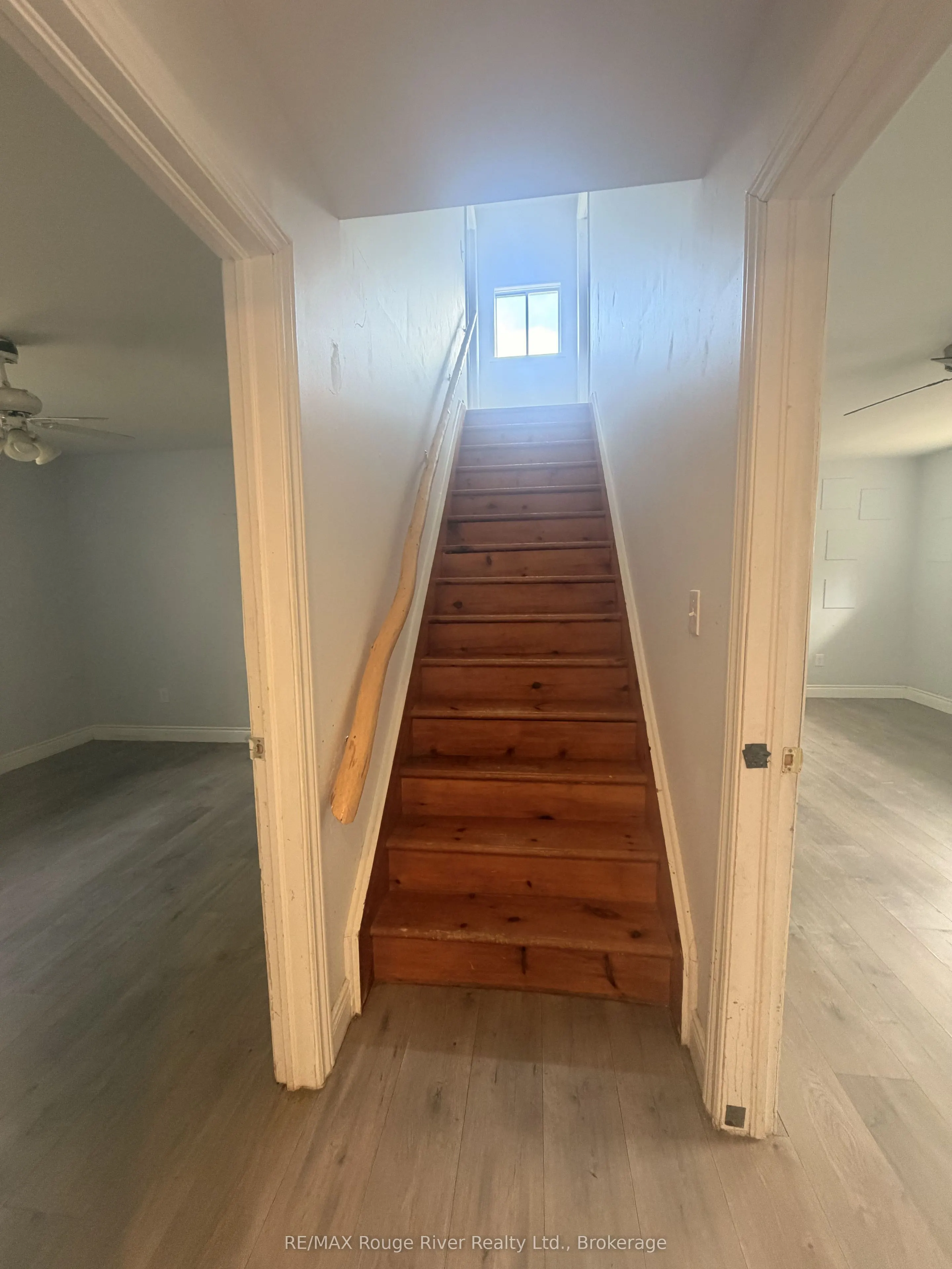 11 Edgewood Drive