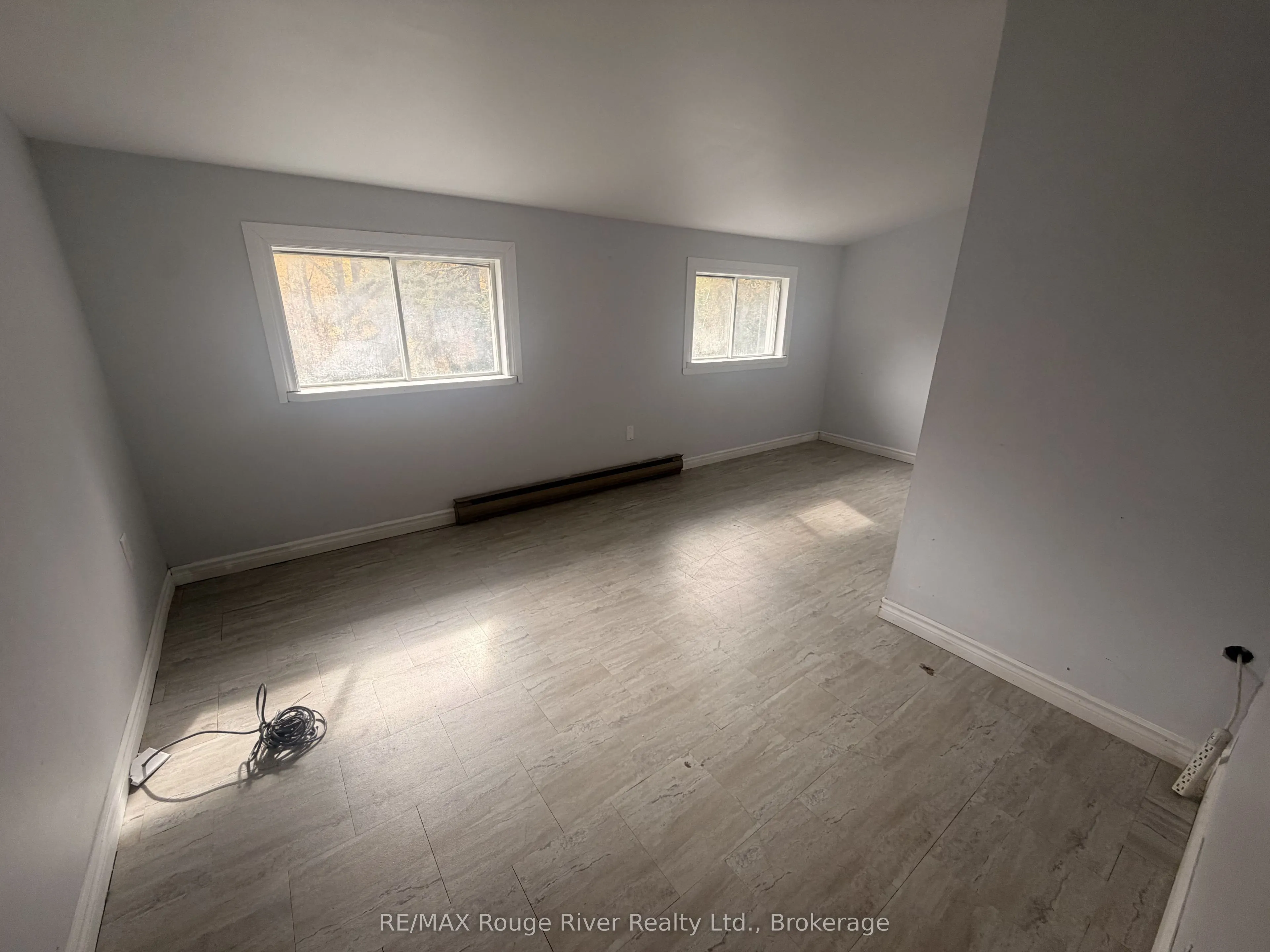 11 Edgewood Drive