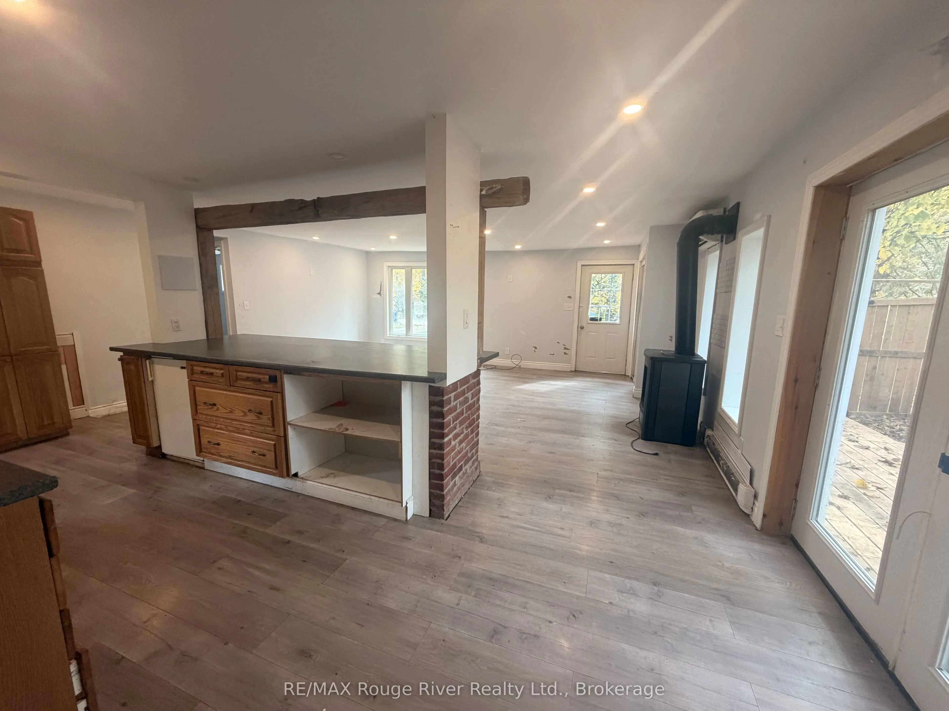 11 Edgewood Drive