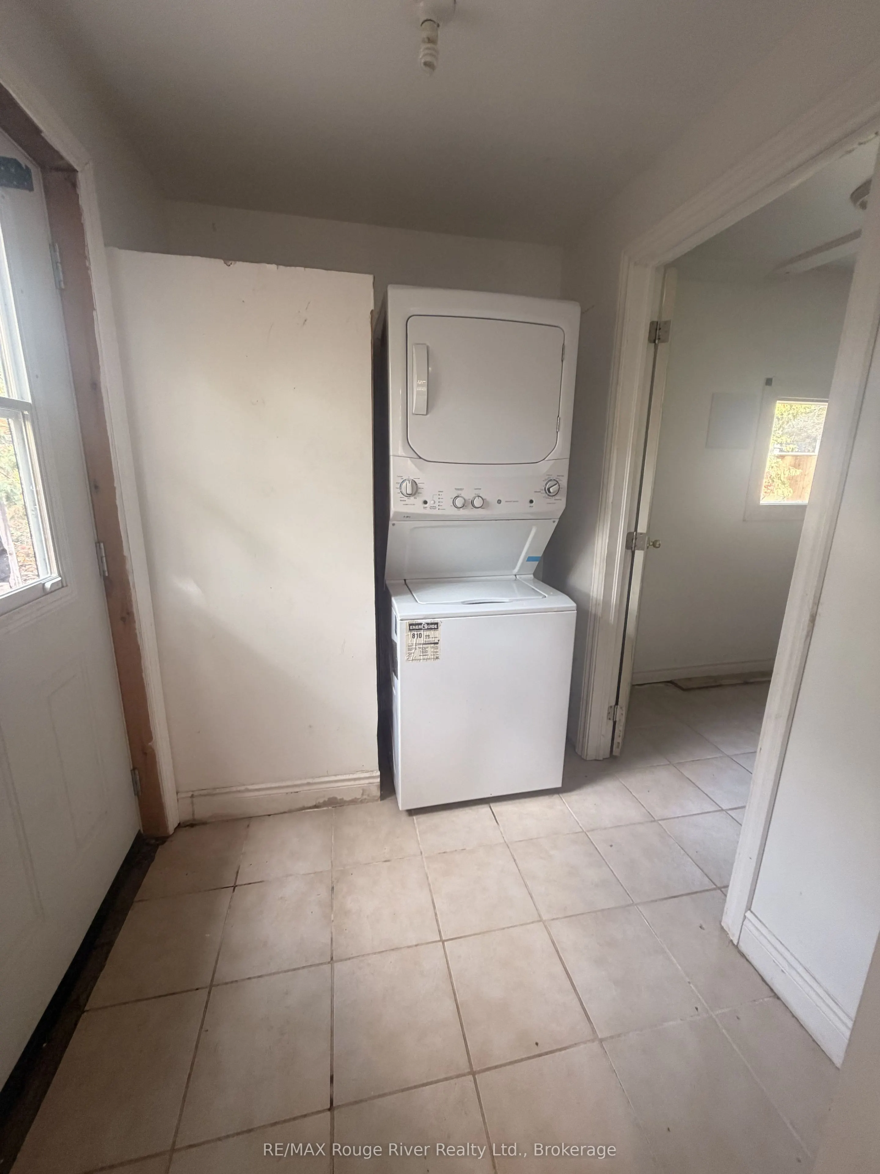11 Edgewood Drive