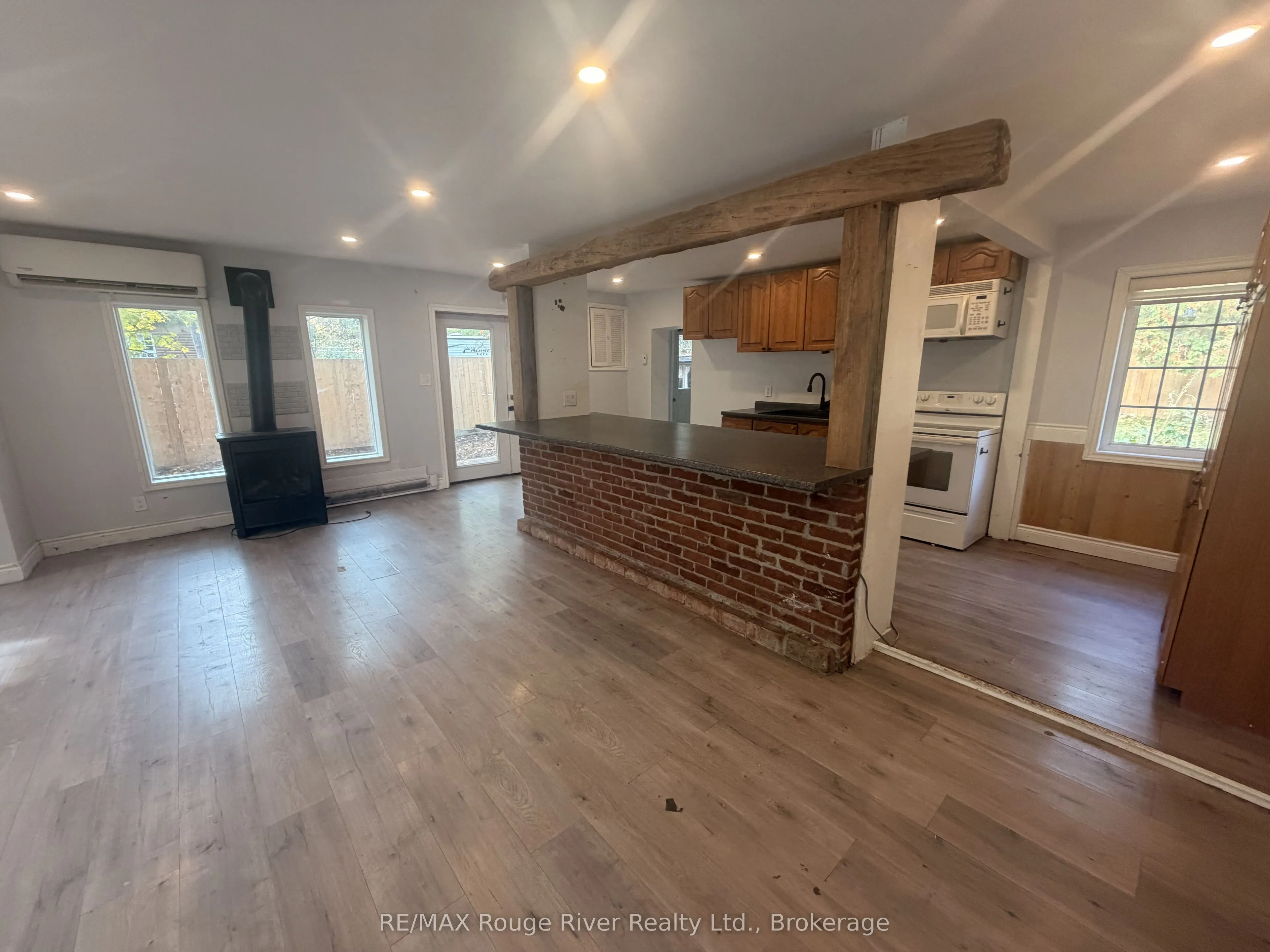 11 Edgewood Drive