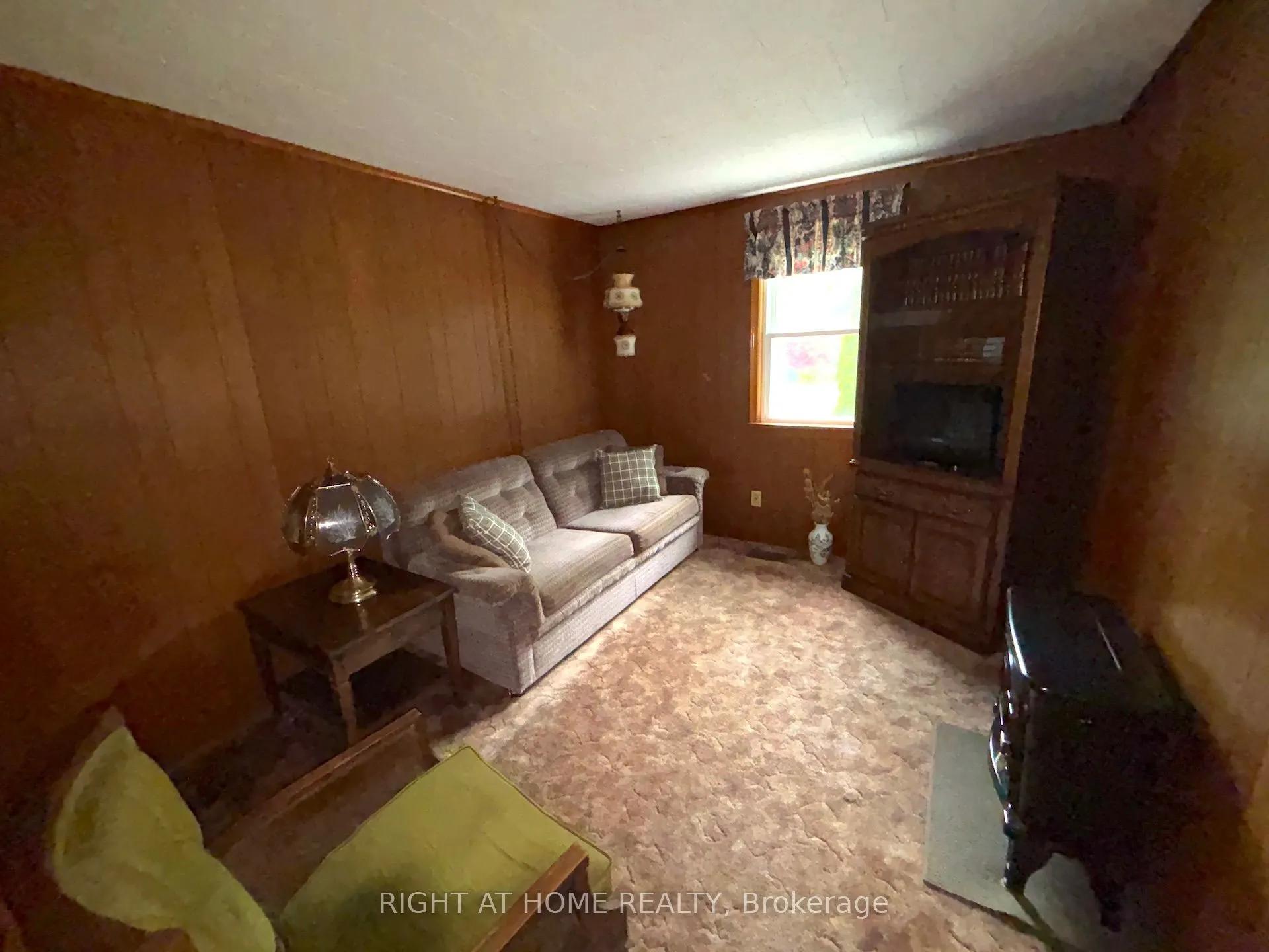 145853 Grey Road 12