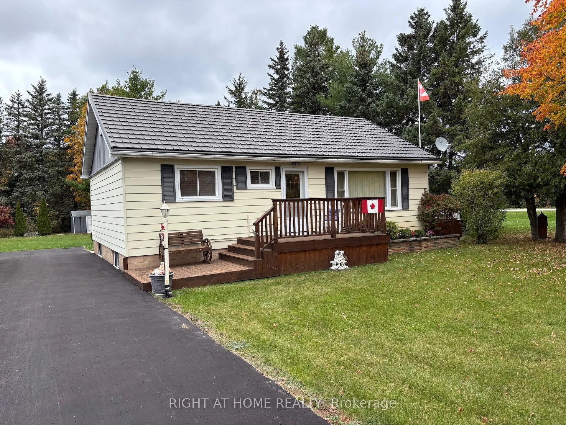 145853 Grey Road 12
