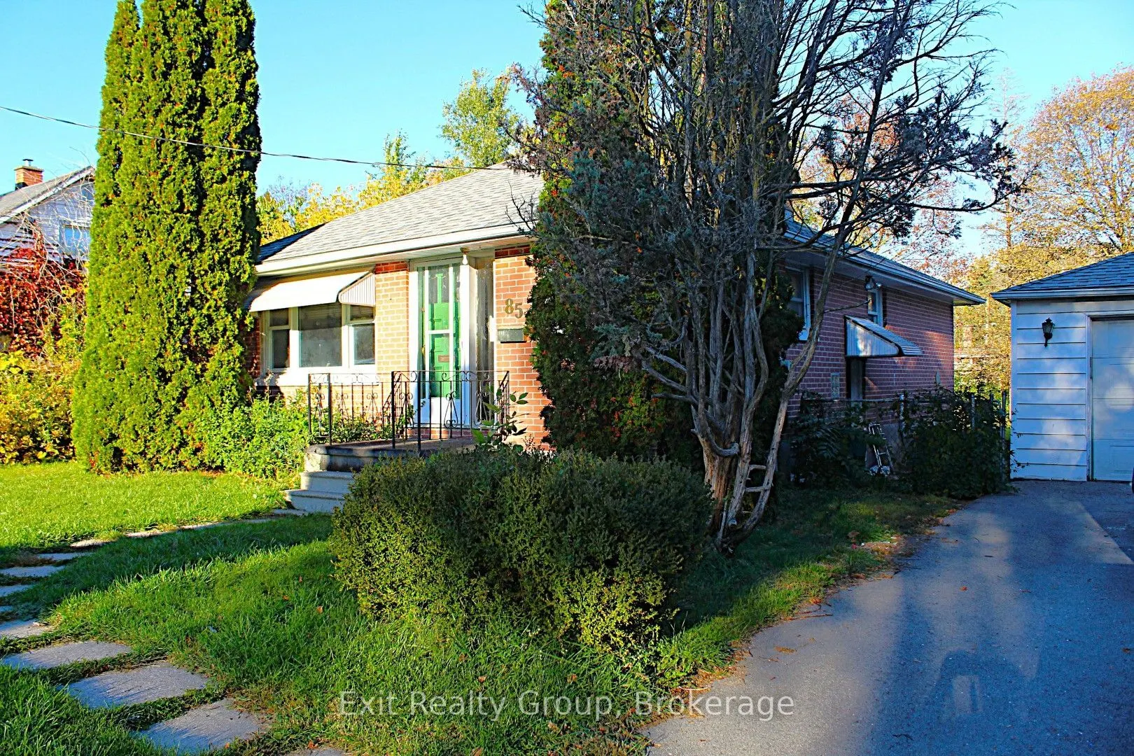 85 Wright Avenue