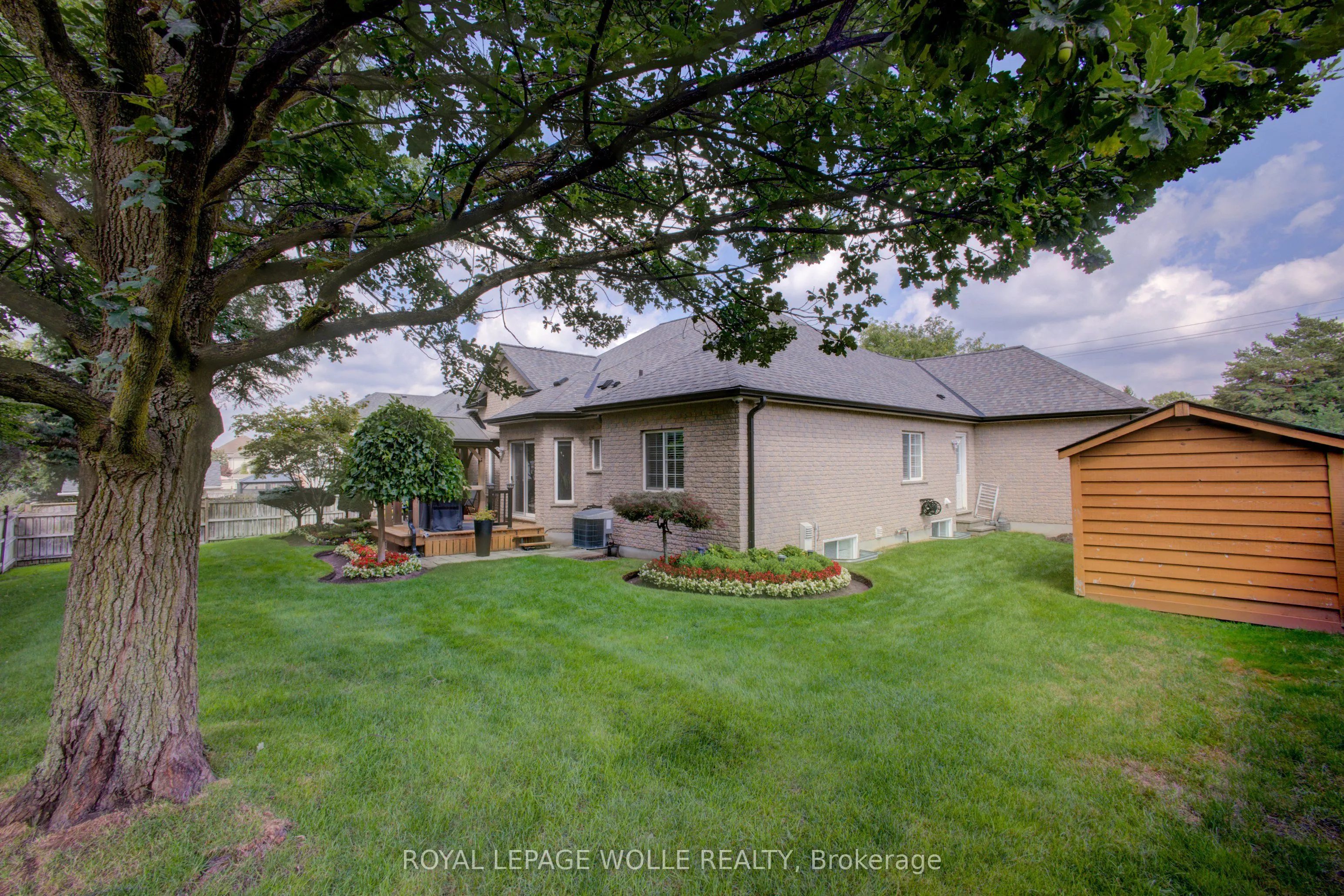 457 Caryndale Drive